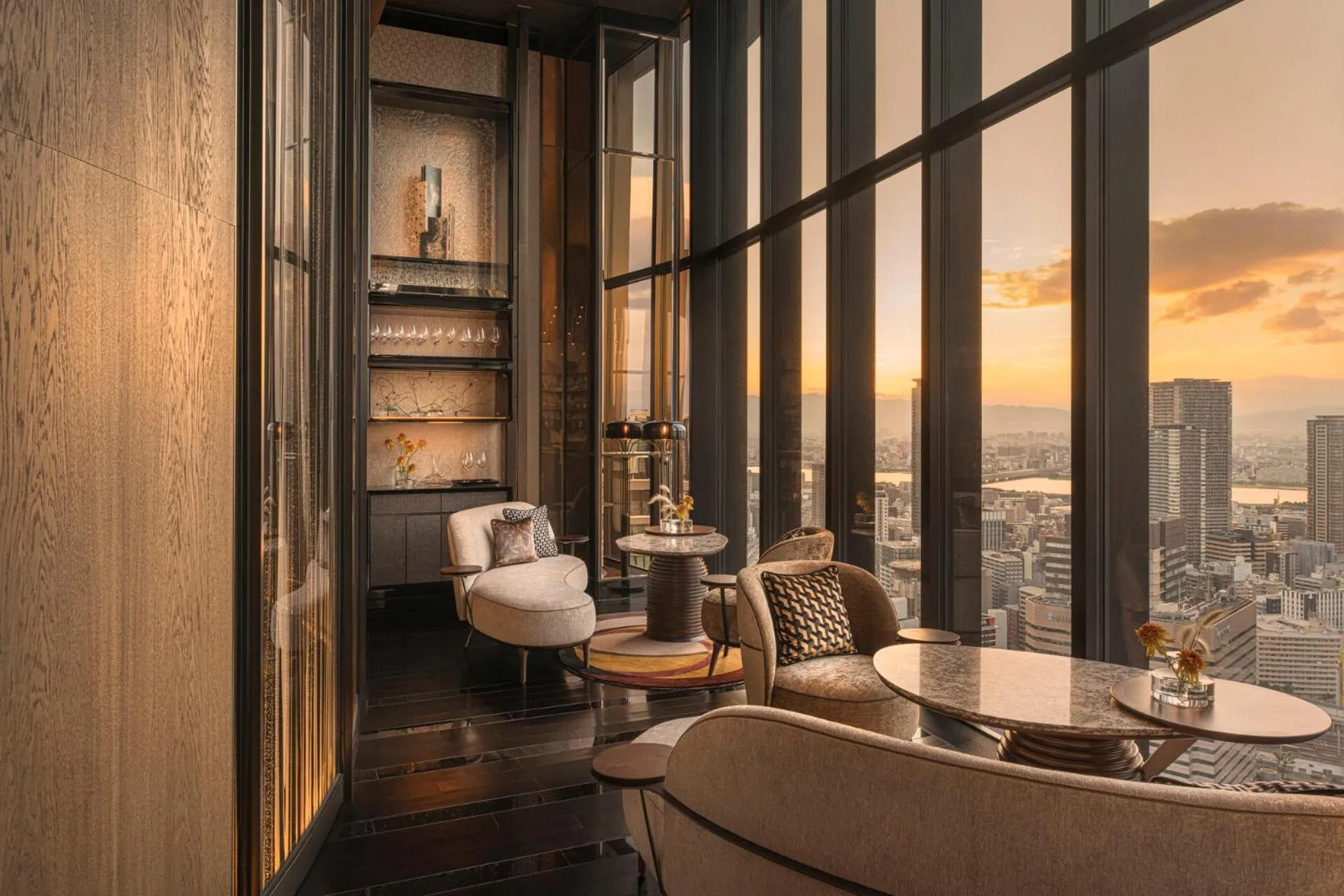 Restaurant/places to eat in Four Seasons Hotel Osaka