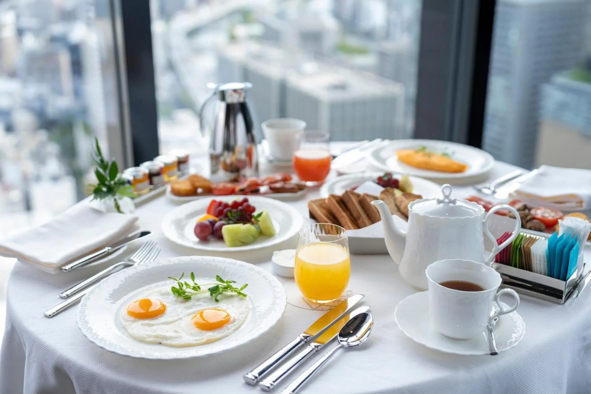 Breakfast in Four Seasons Hotel Osaka