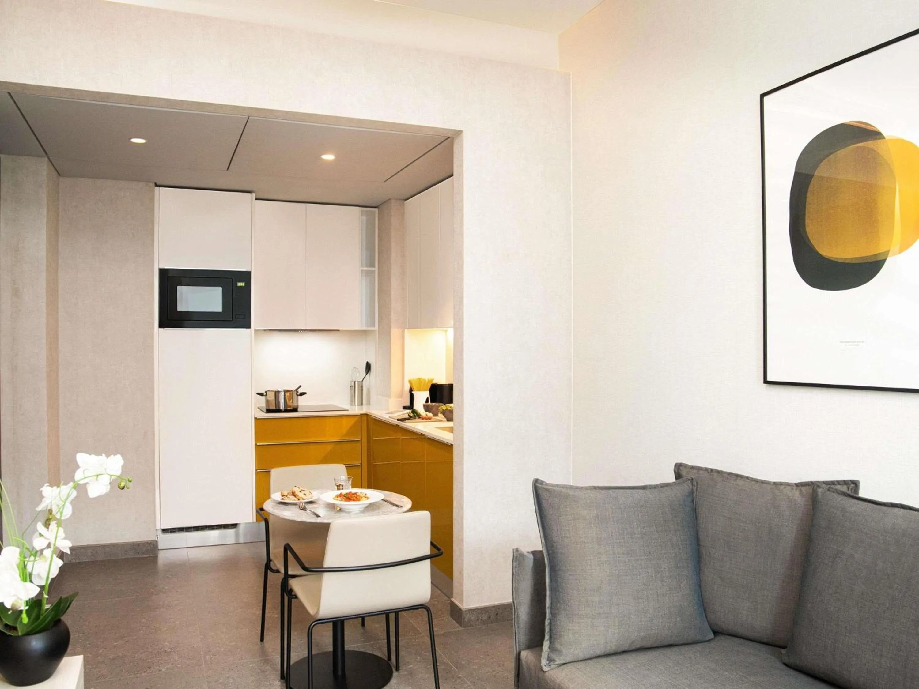 Bedroom in Aparthotel Adagio Abidjan Marcory