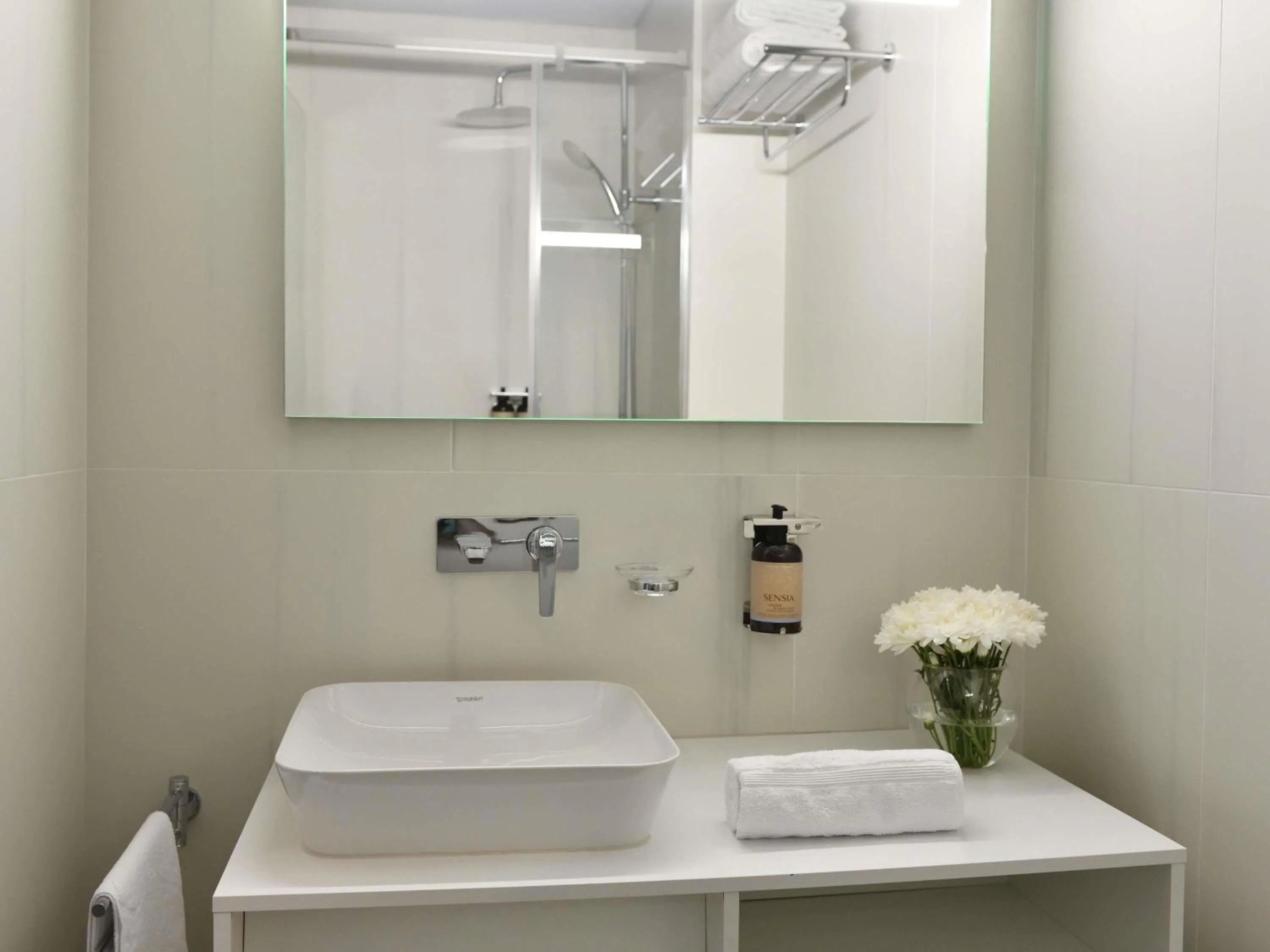 Bedroom in Aparthotel Adagio Abidjan Marcory