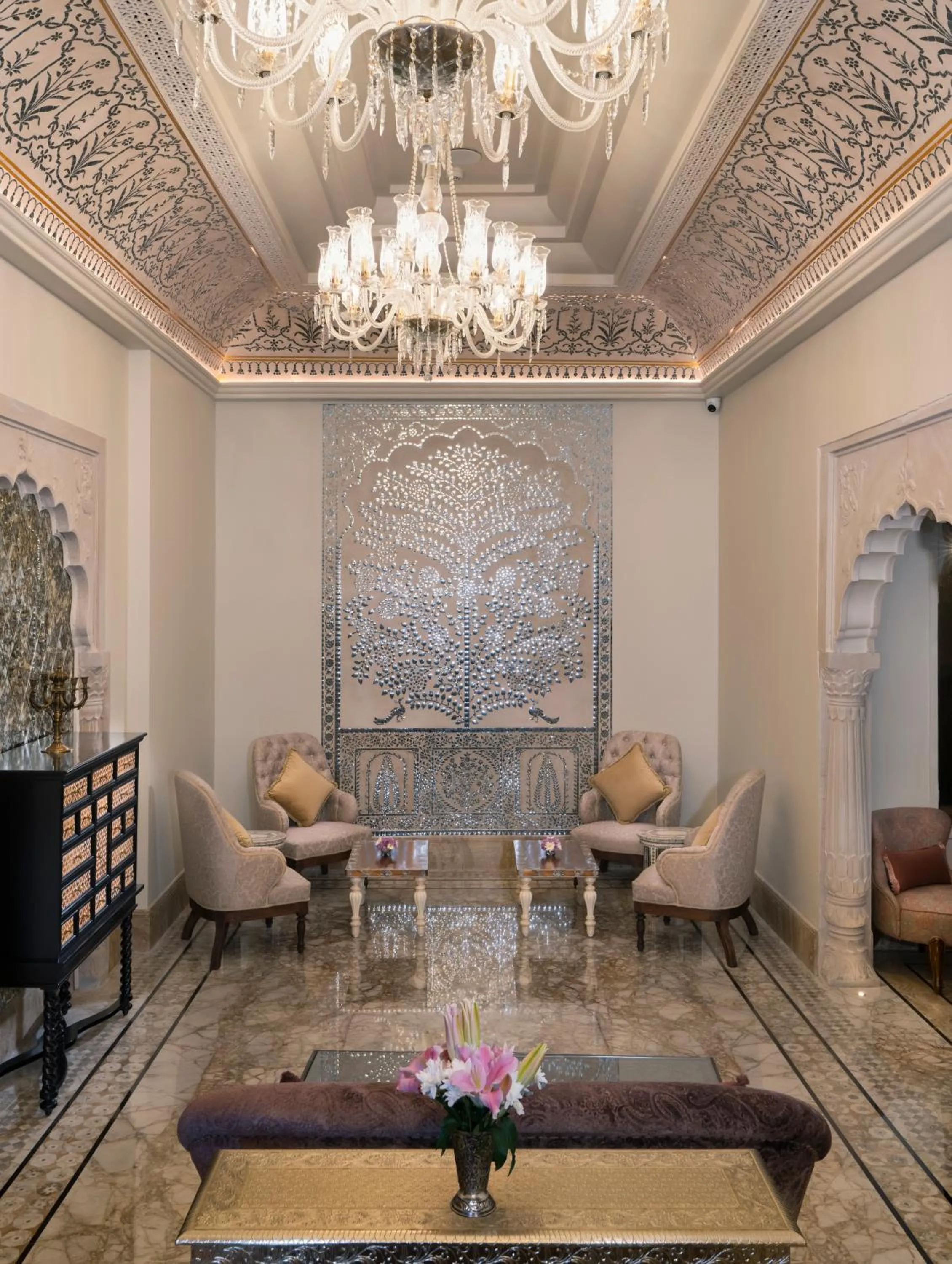 Lounge or bar in Raffles Jaipur