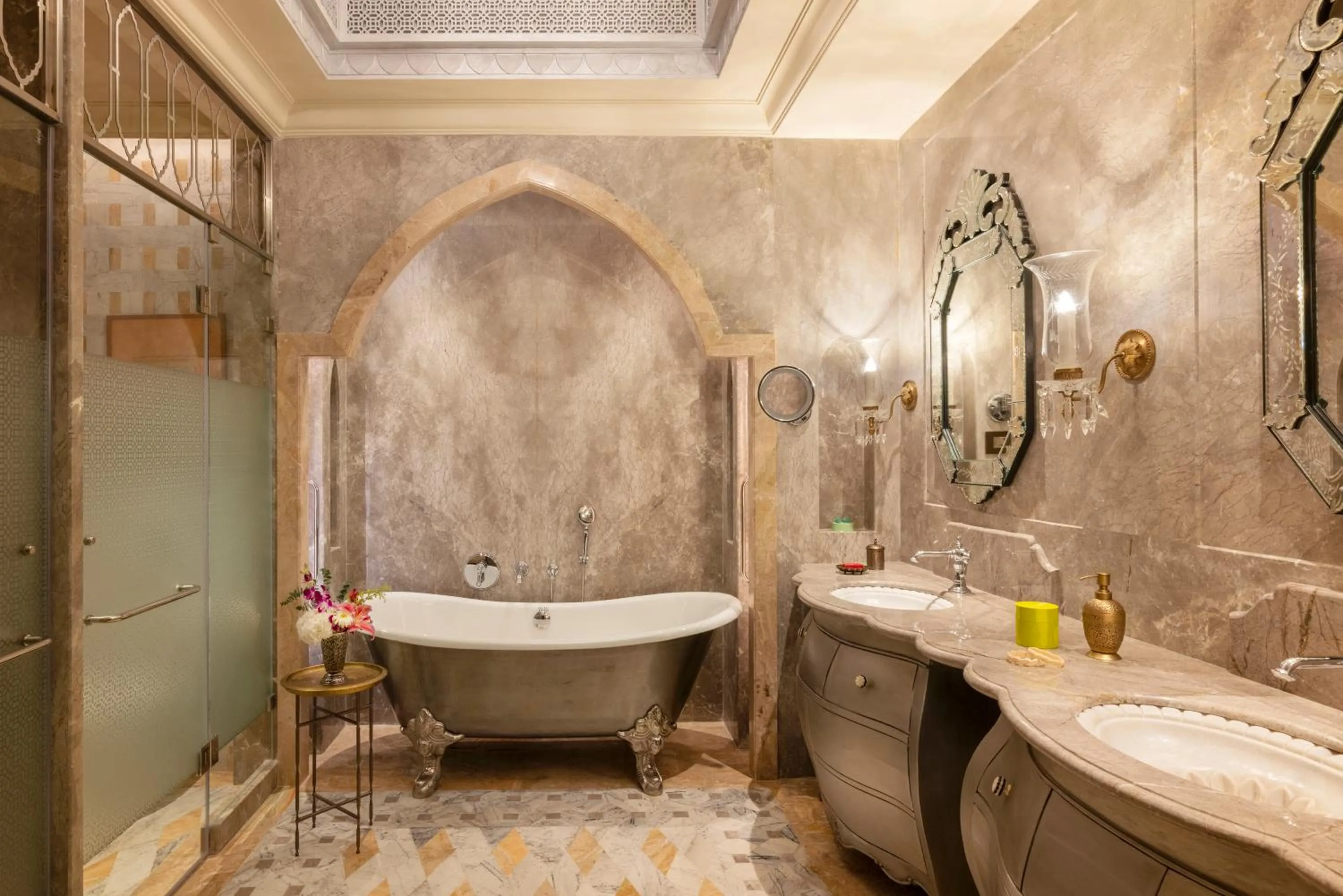 Bath in Raffles Jaipur