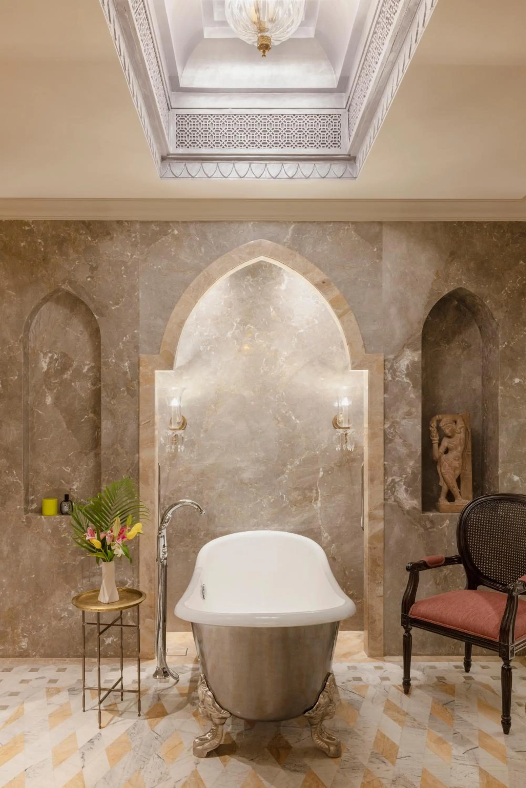 Bath in Raffles Jaipur