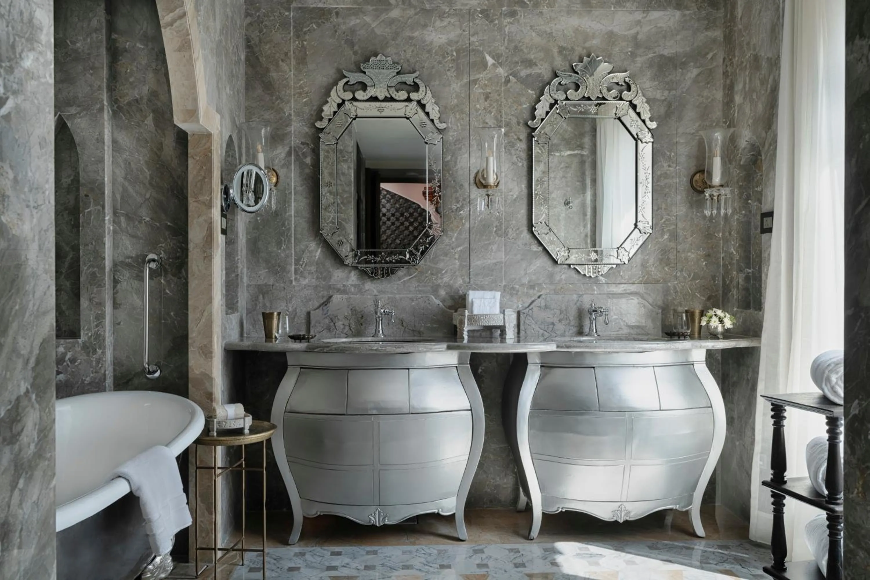 Bathroom in Raffles Jaipur