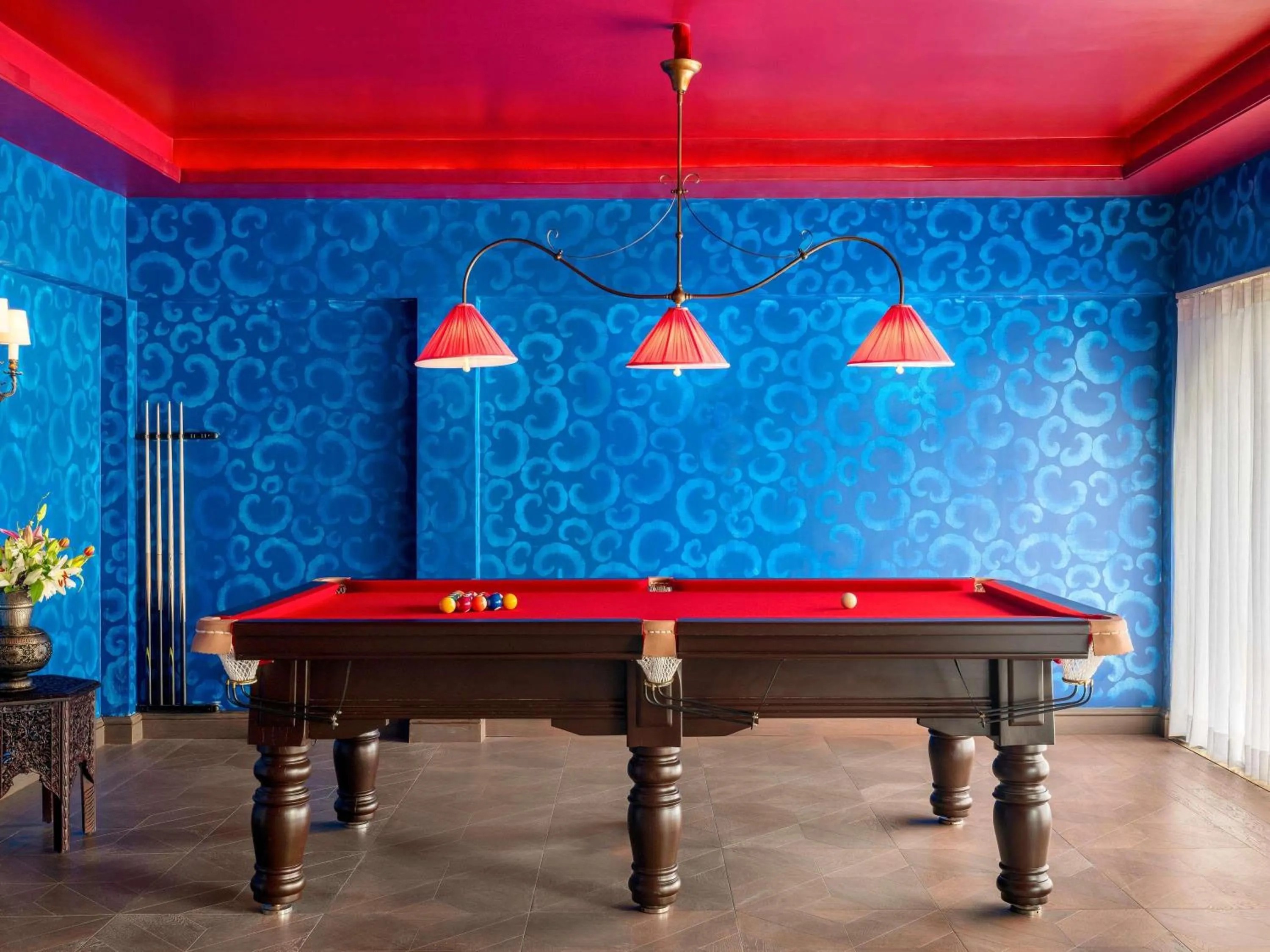 Restaurant/places to eat in Raffles Jaipur