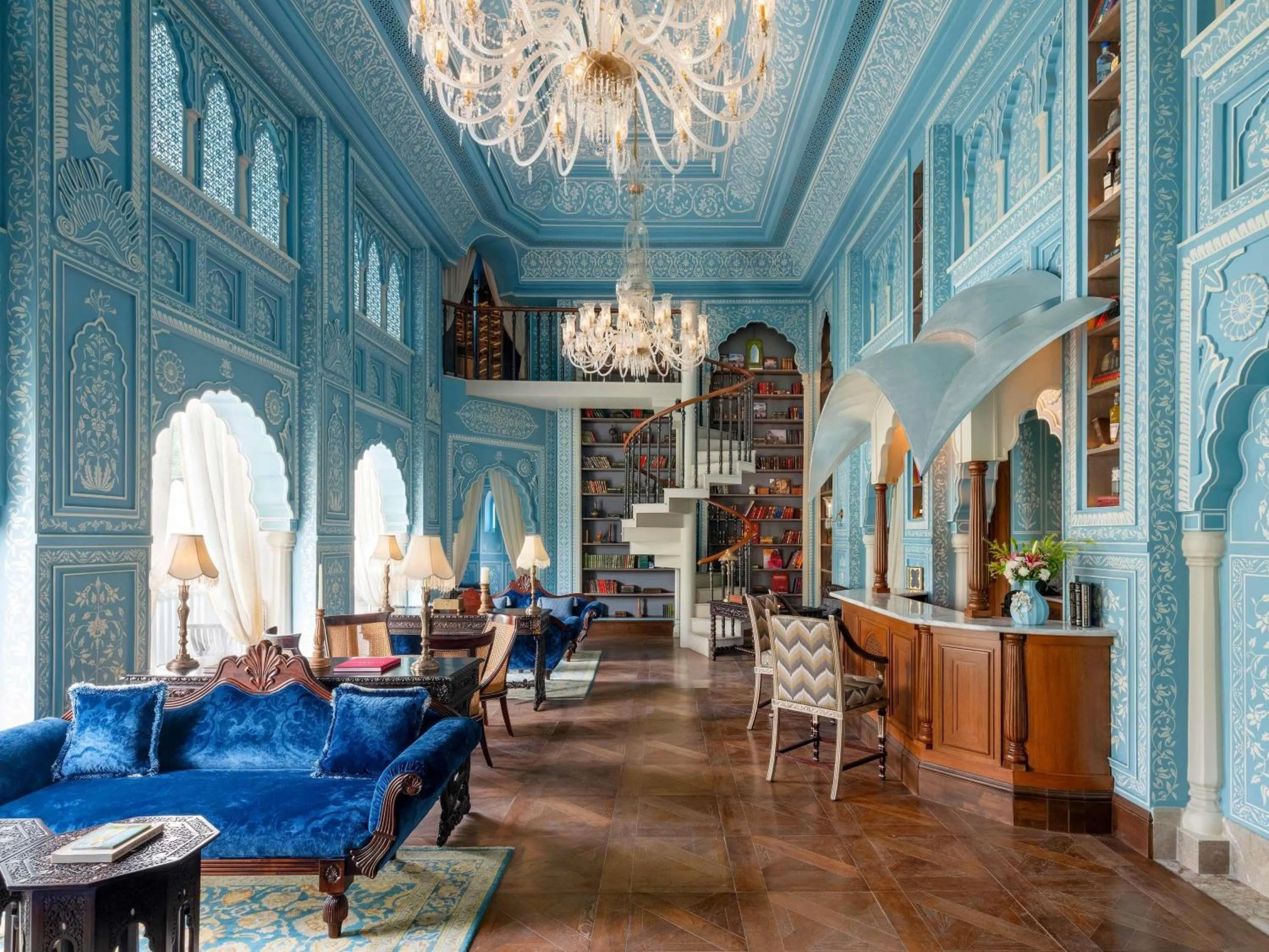 Lounge or bar in Raffles Jaipur