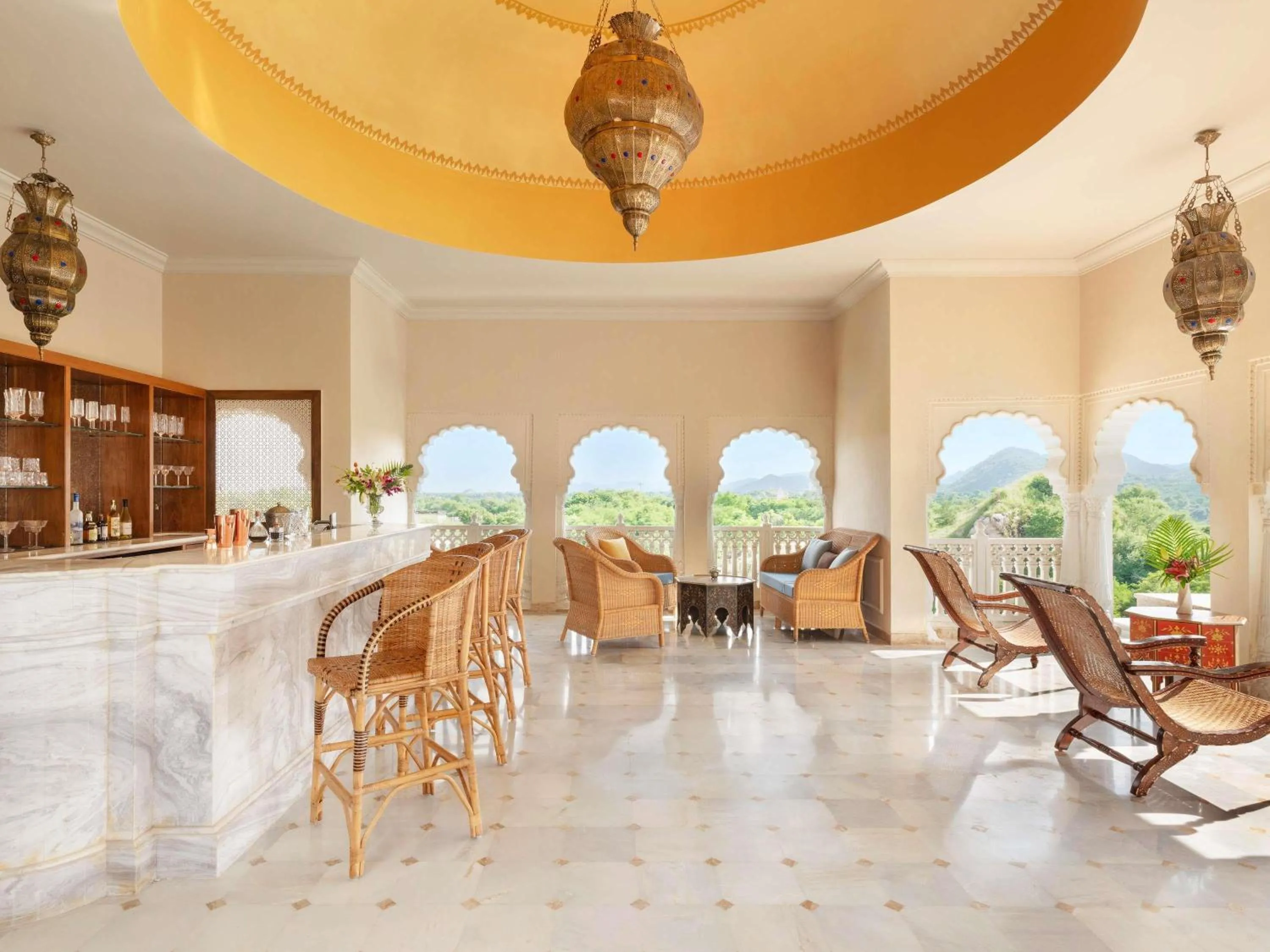 Lounge or bar in Raffles Jaipur