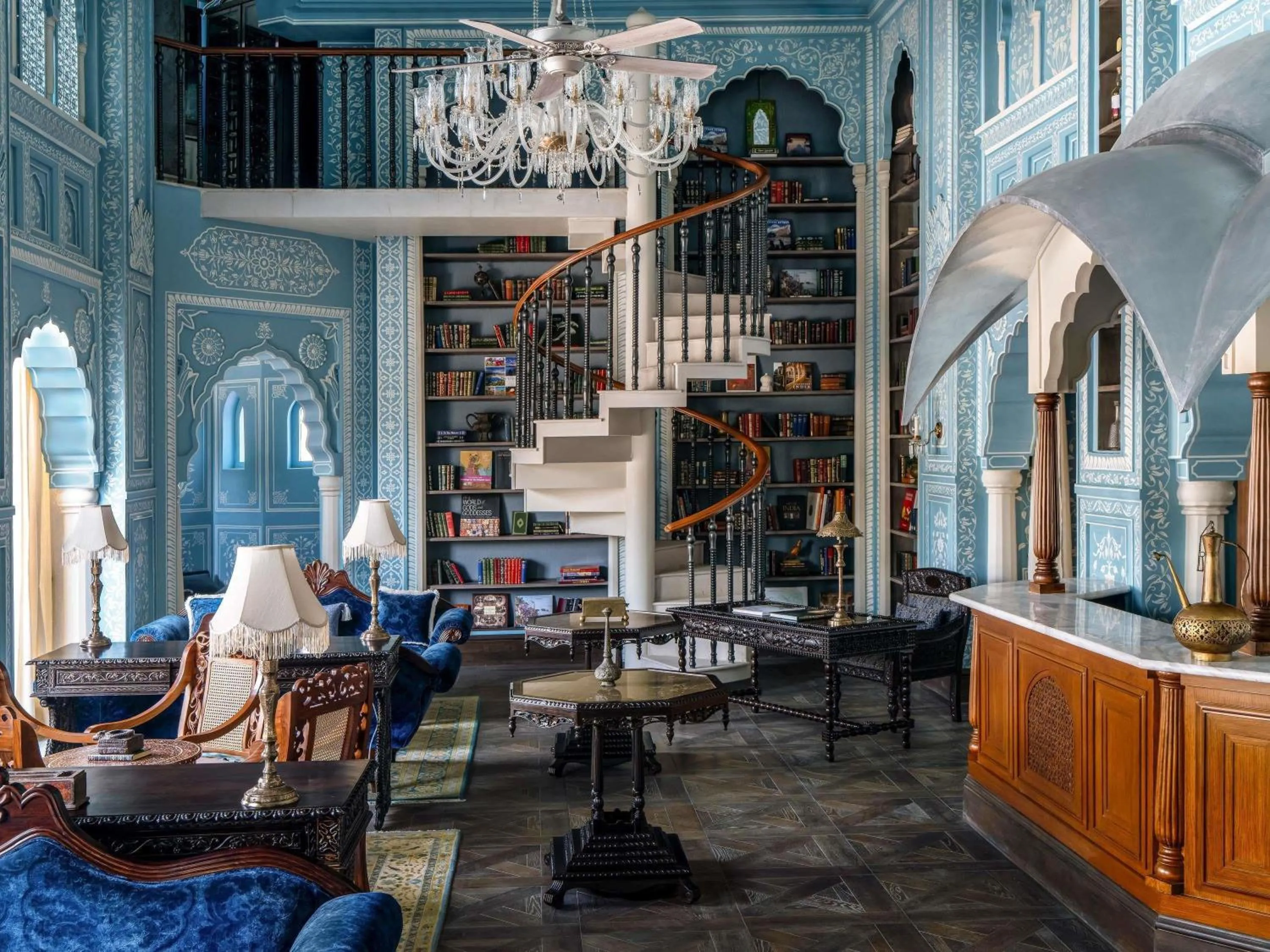 Lounge or bar in Raffles Jaipur