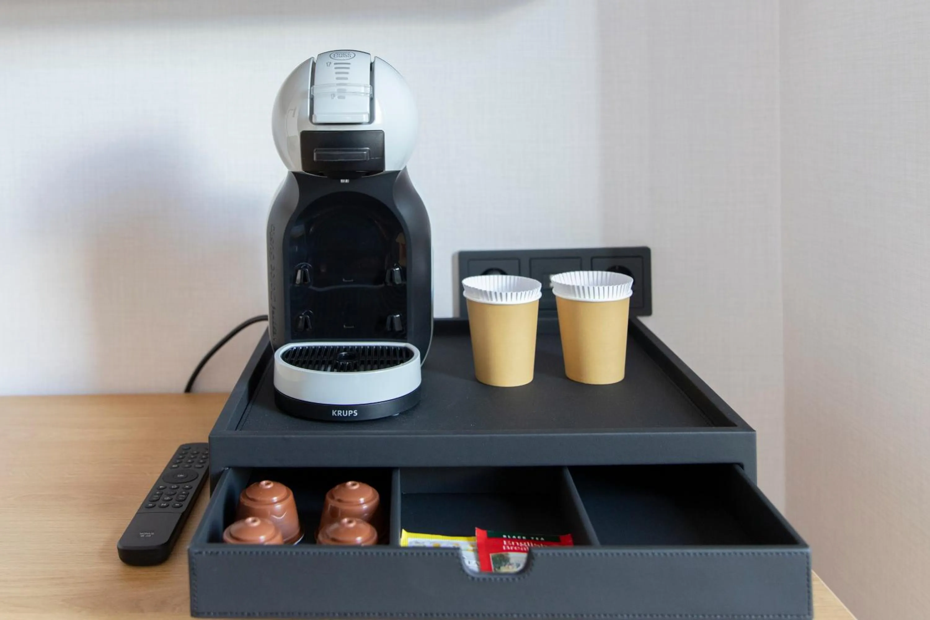 Coffee/tea facilities in ibis Styles Lisboa Aeroporto