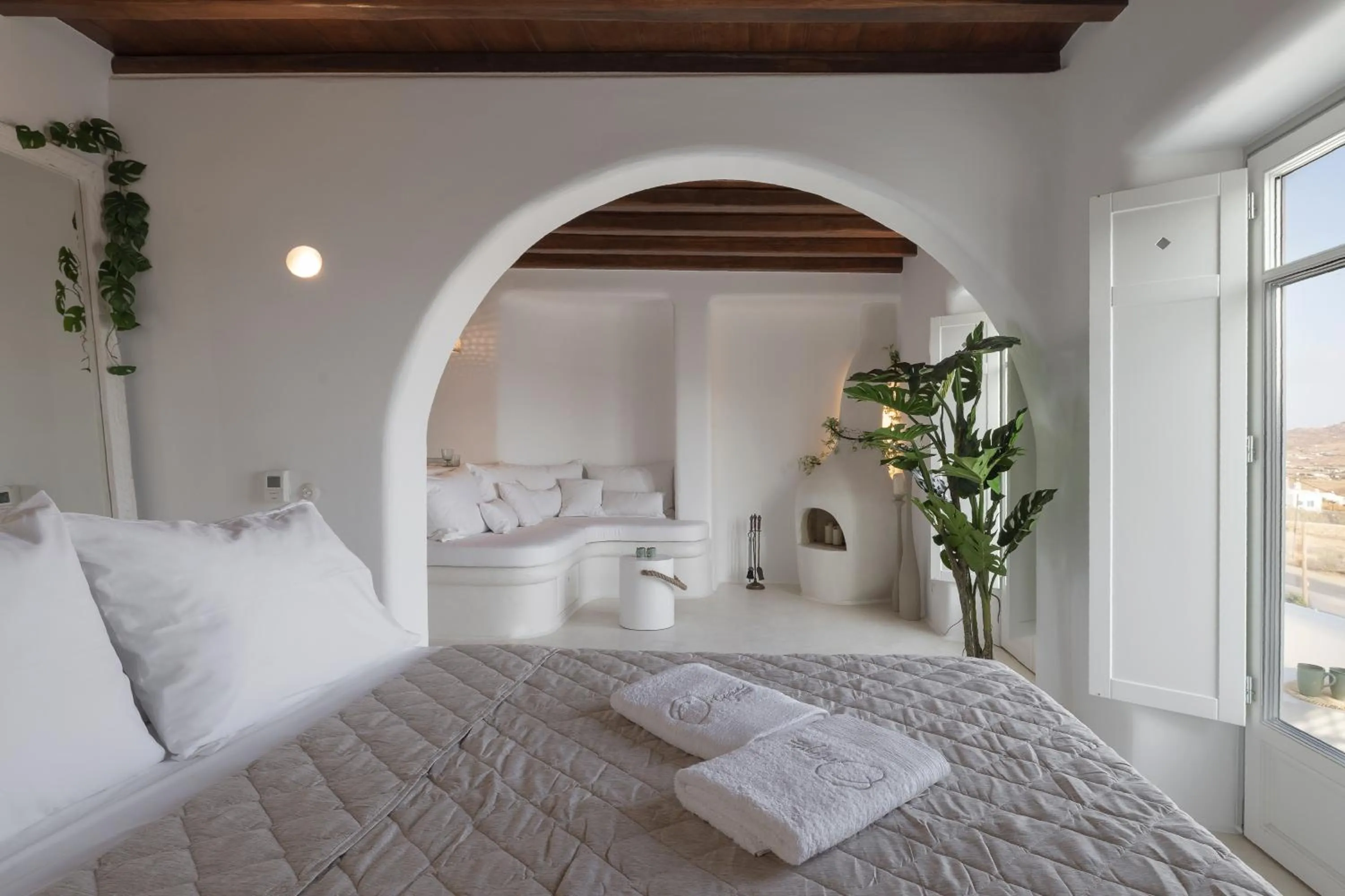 Bed in Ortygia Suites