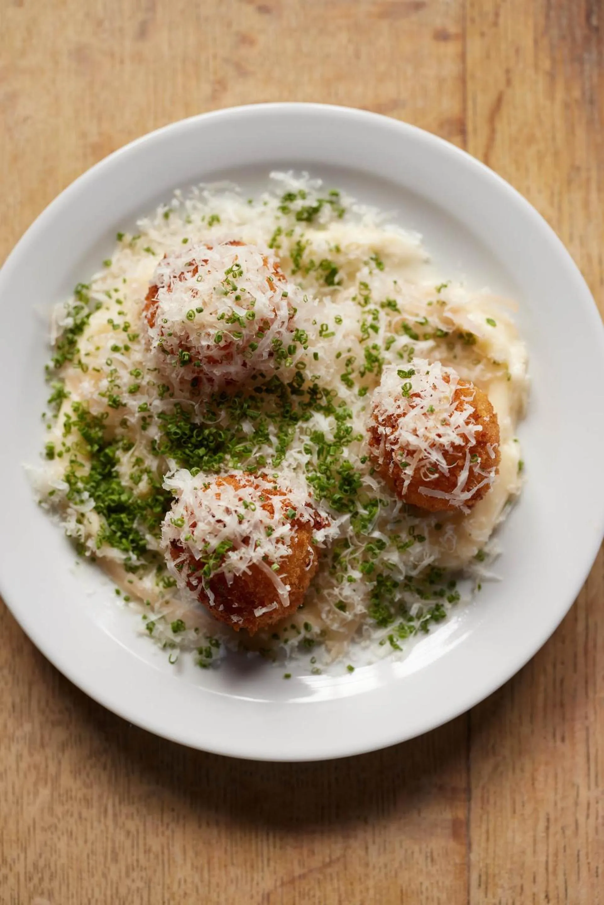 Food and drinks in The Fleur de Lys