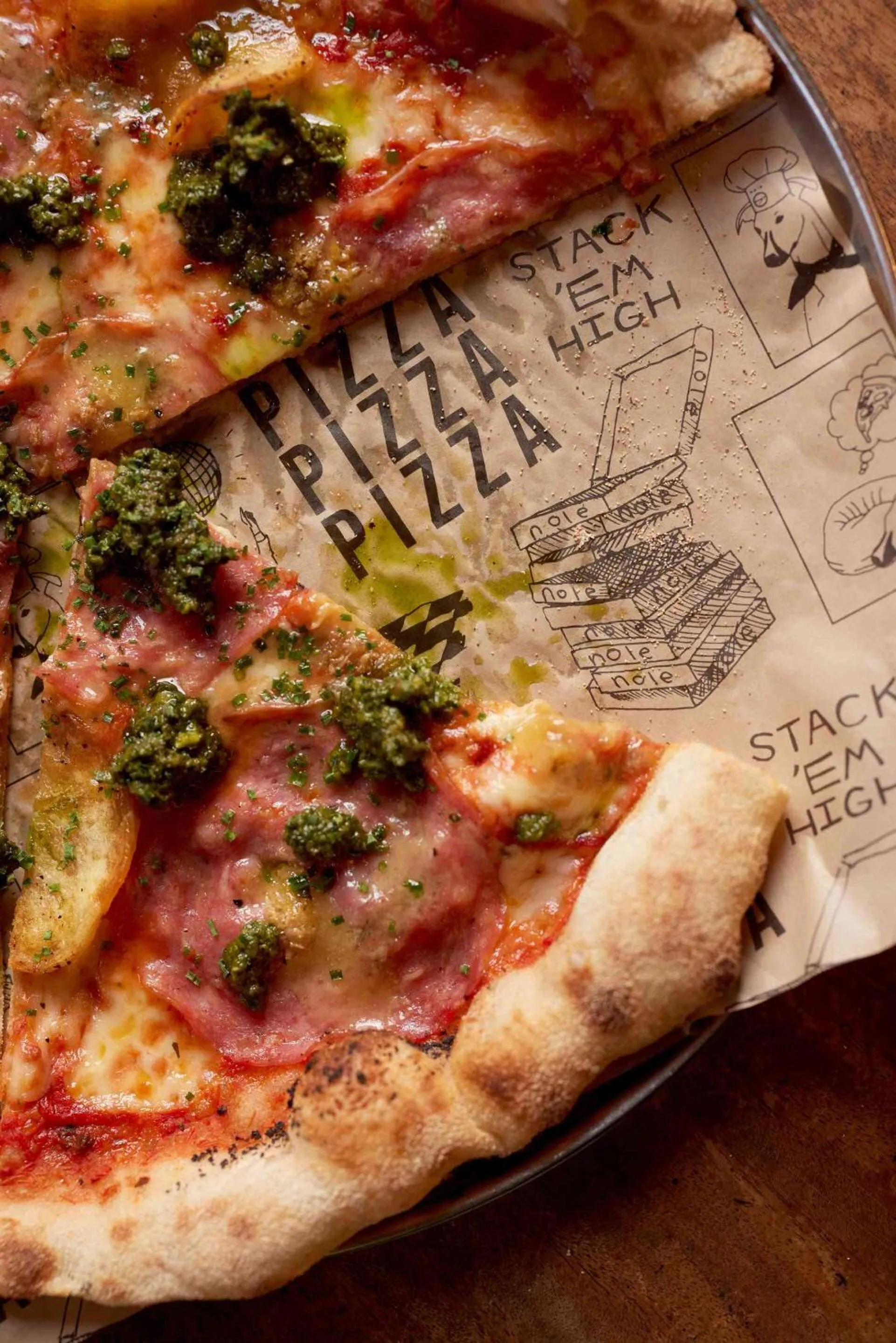 Food and drinks in The Fleur de Lys