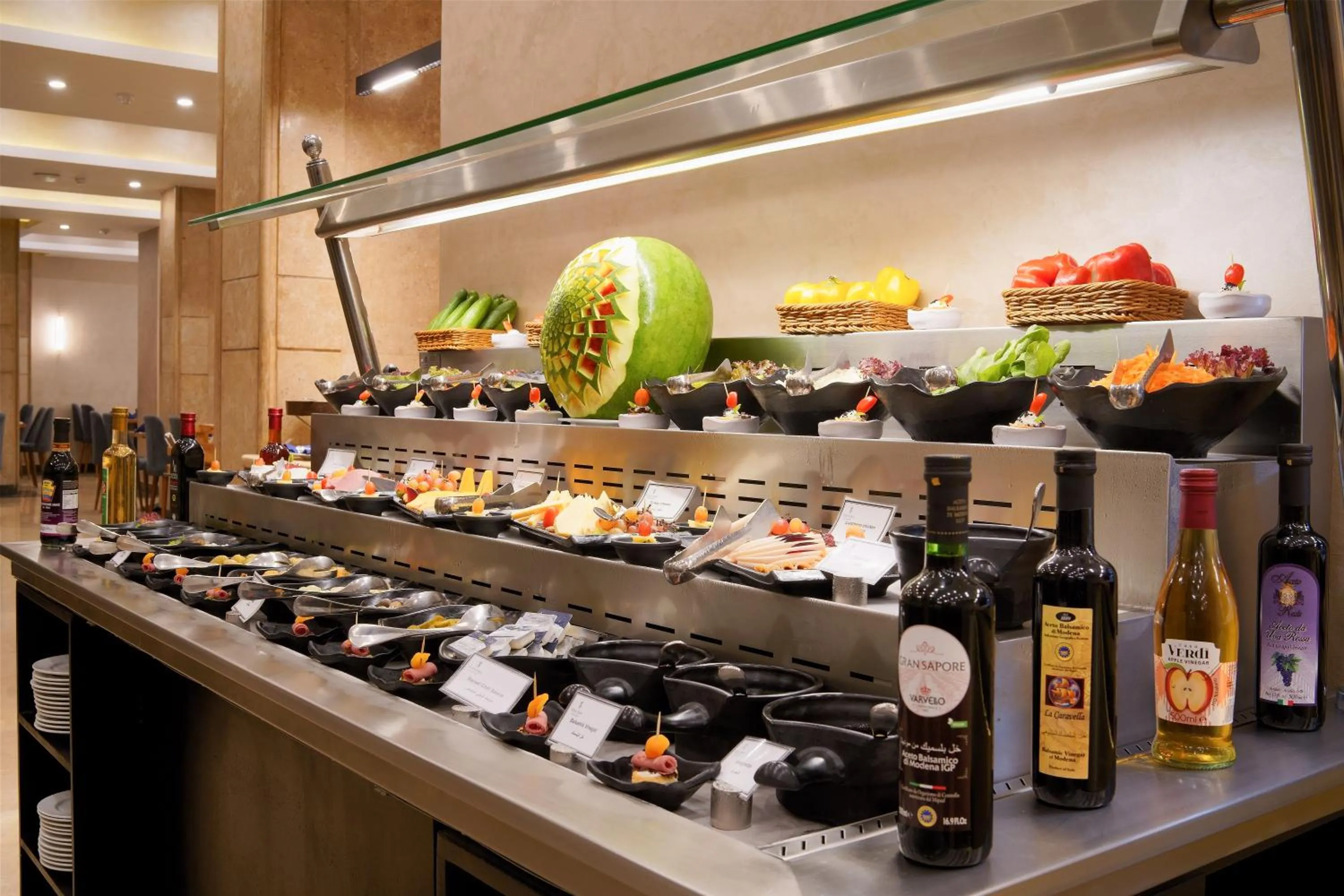 Restaurant/places to eat in Stay Inn Pyramids Hotel