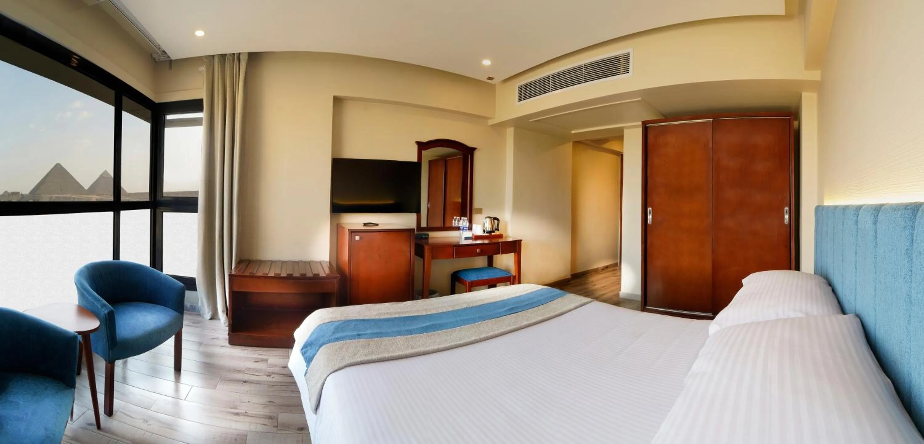 Bed in Stay Inn Pyramids Hotel