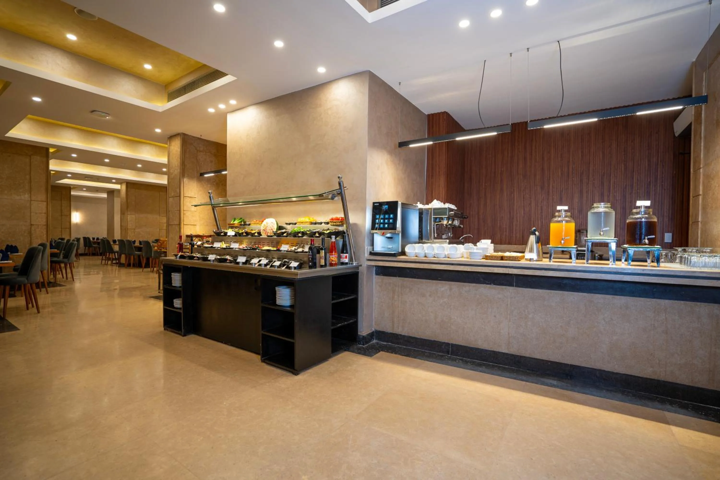 Buffet breakfast in Stay Inn Pyramids Hotel