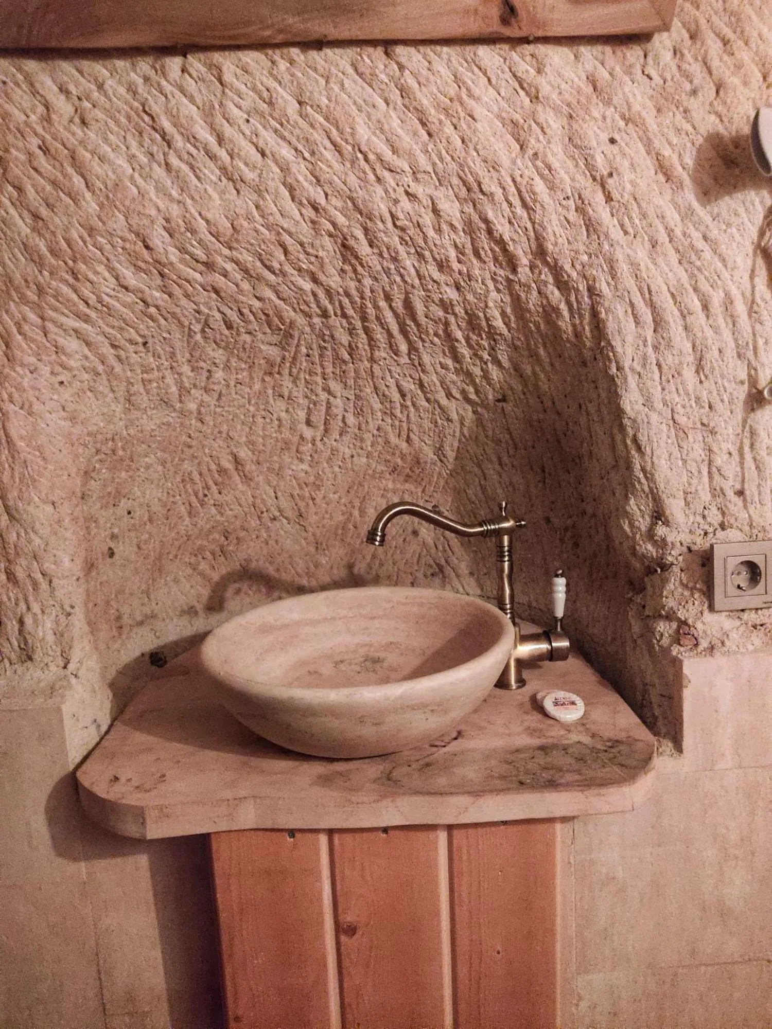 Lubberona Cave Cappadocia