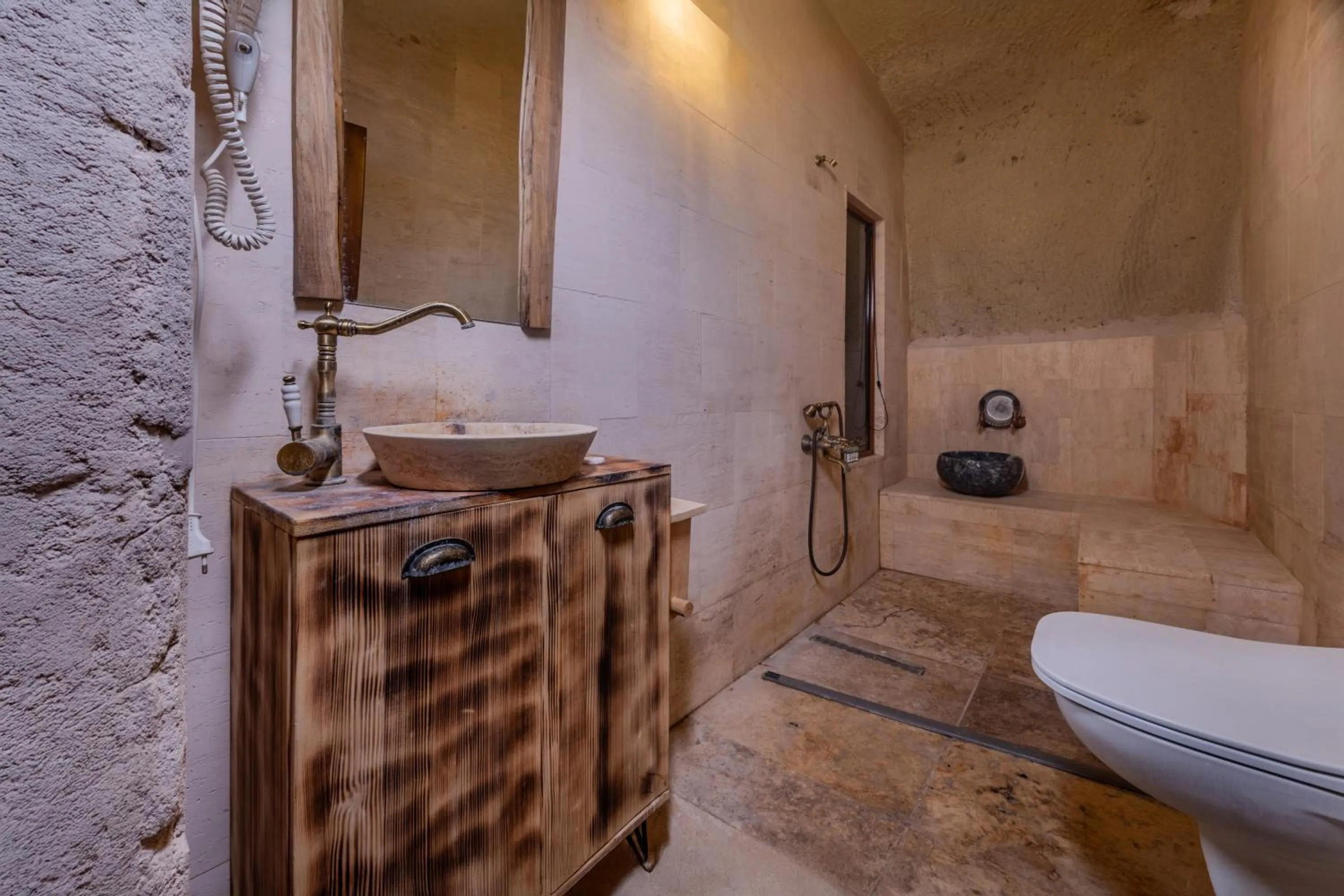 Lubberona Cave Cappadocia