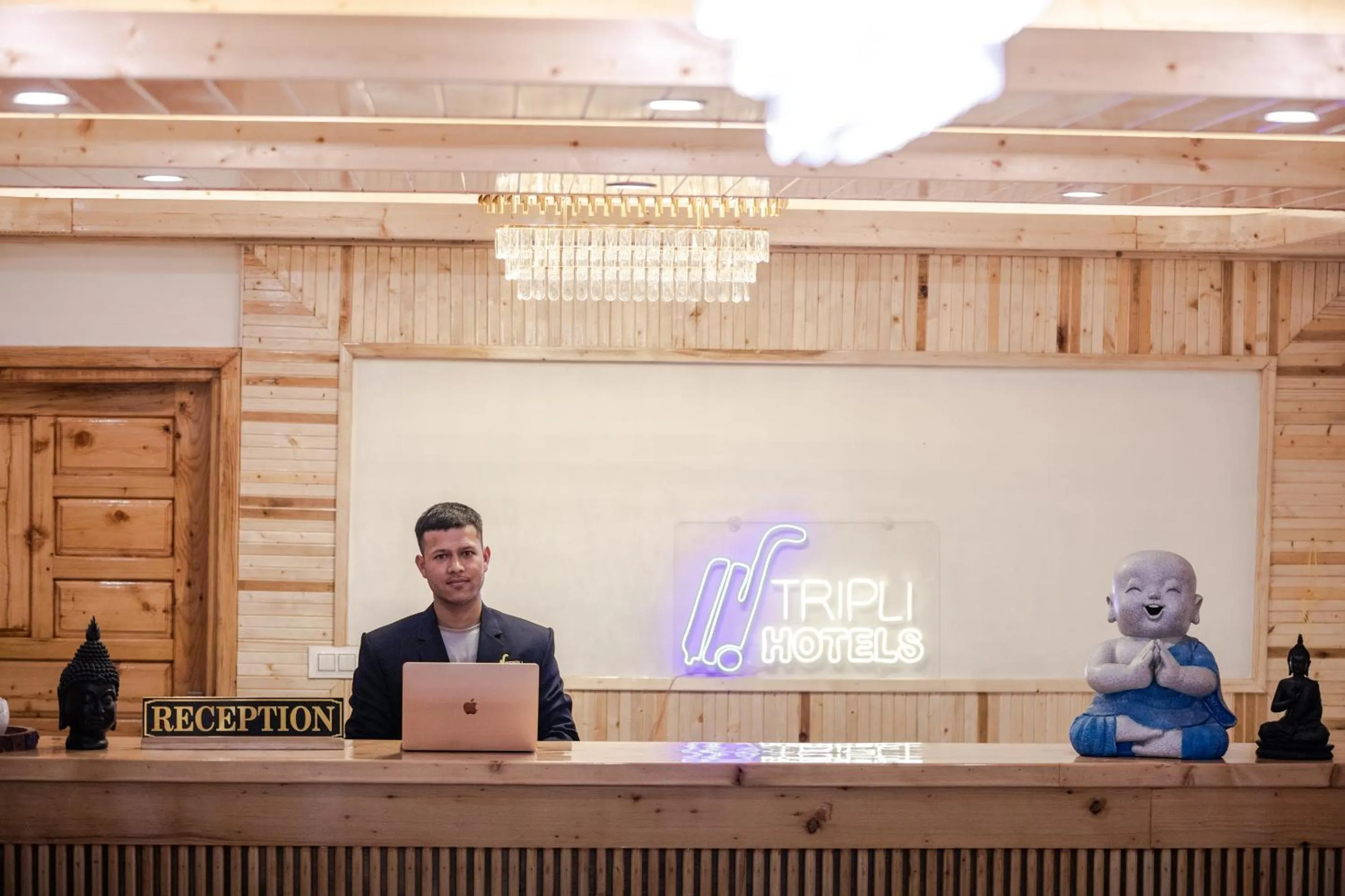 Lobby or reception in Tripli Hotels Namaste Manali