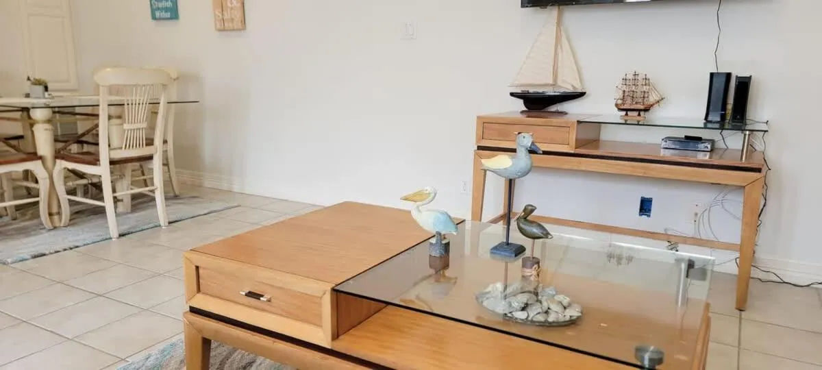 Living room in Beach & Palms condo