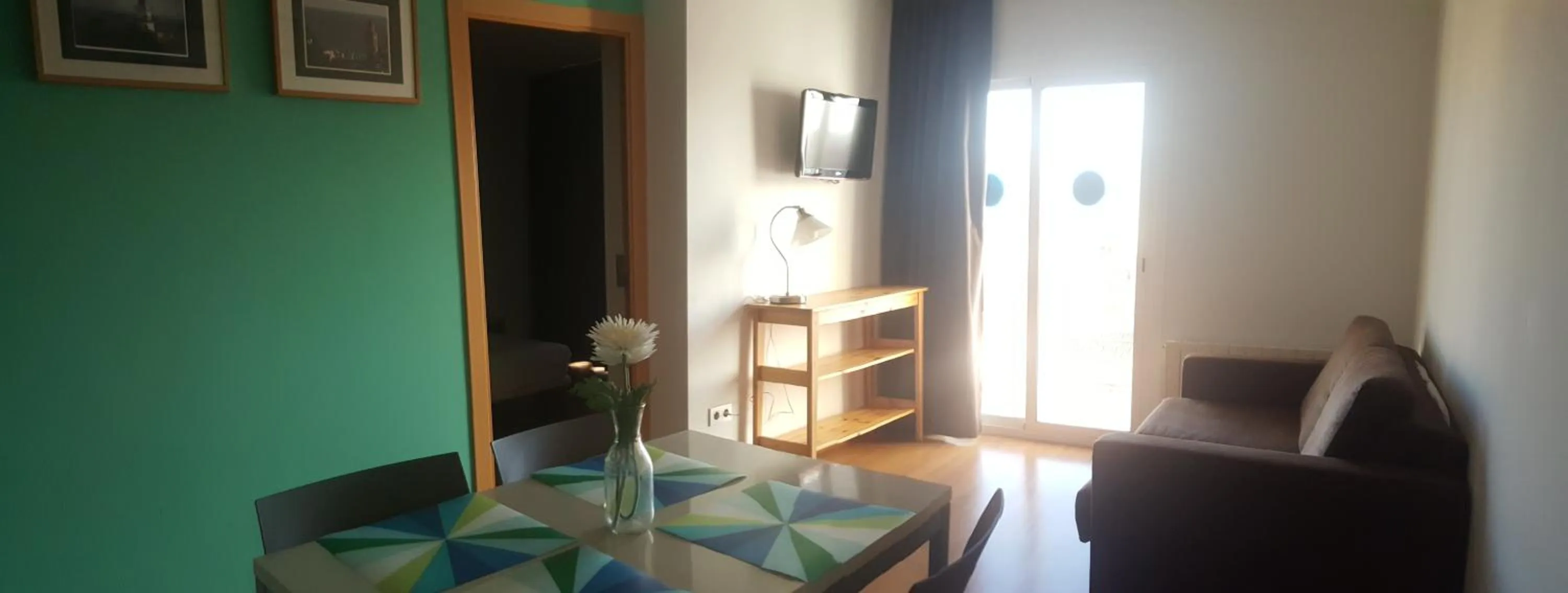 Dining area in Hotel Mediterrani Express