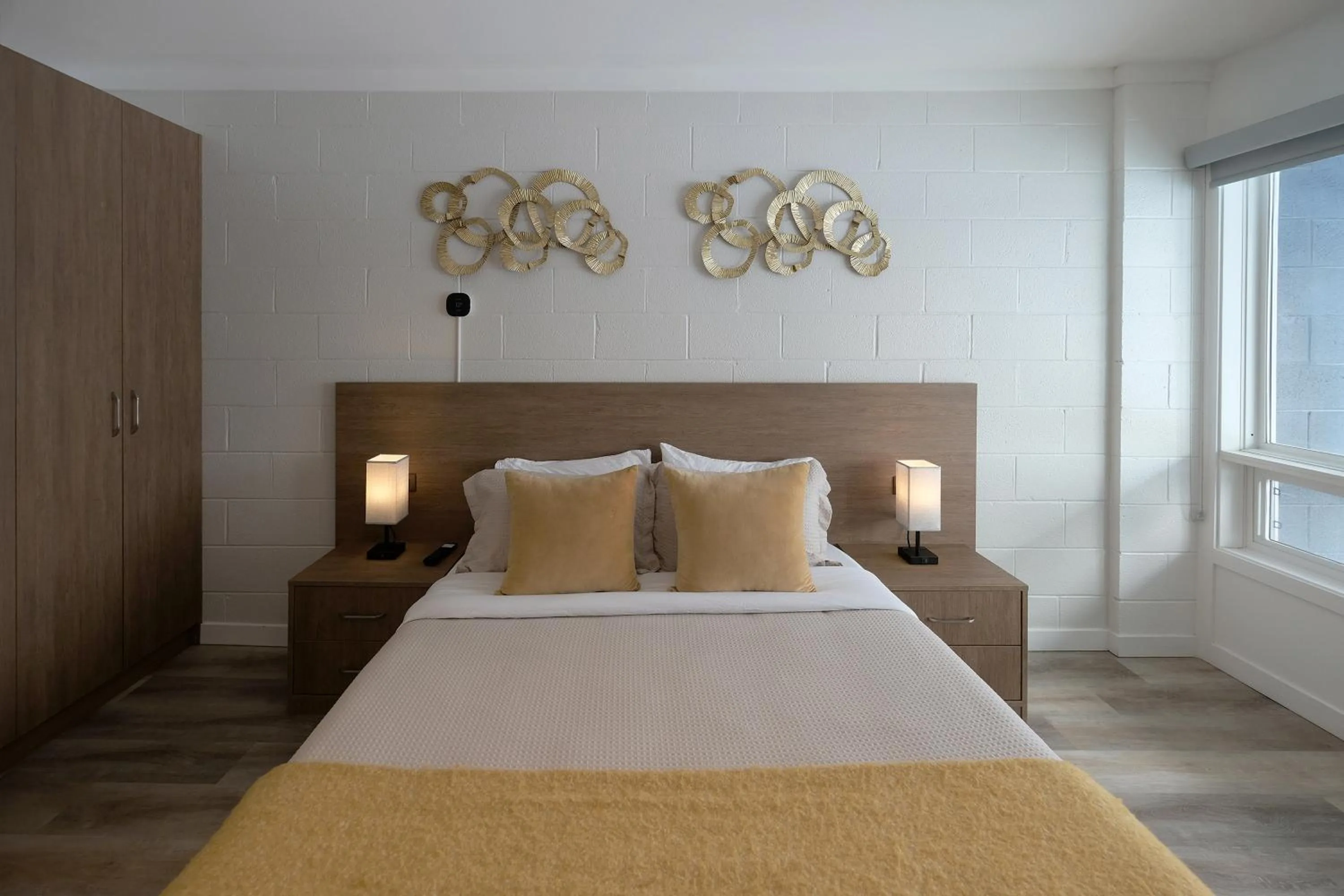 Bed in Stay Inn Muskoka