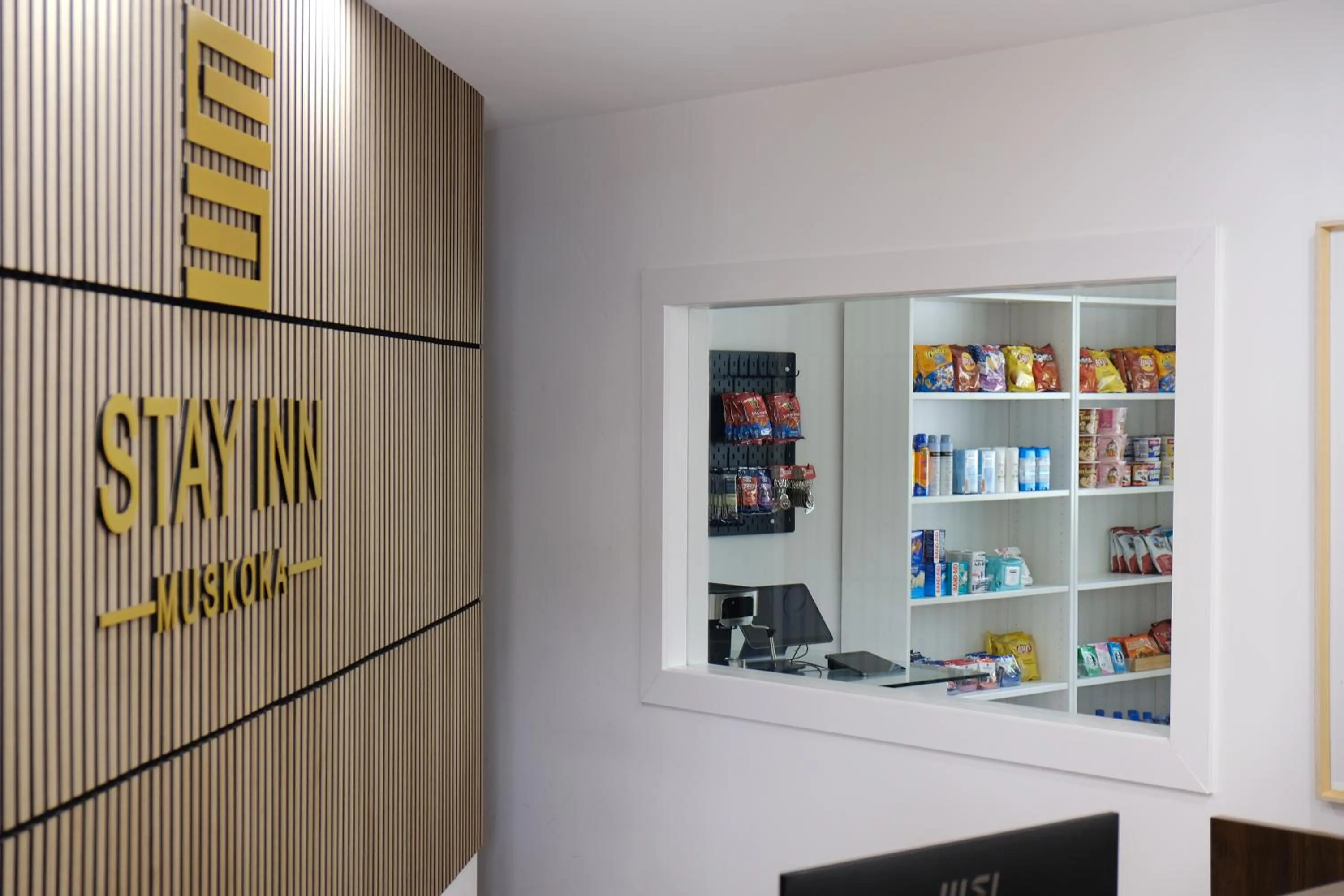 Lobby or reception in Stay Inn Muskoka