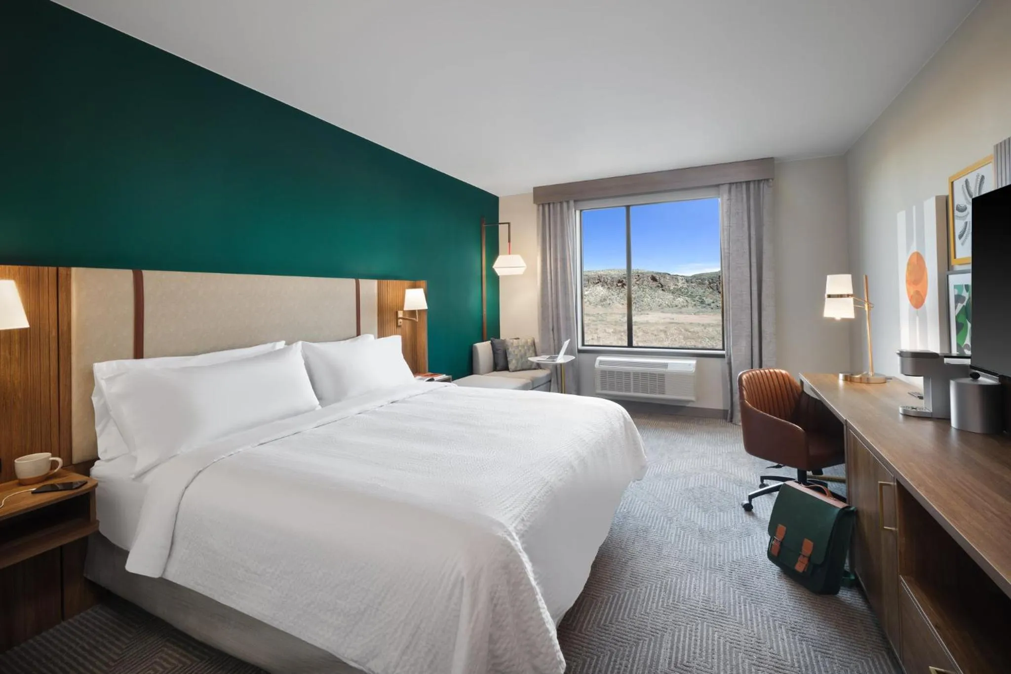 Photo of the whole room, Bed in Holiday Inn La Verkin - Zion Park by IHG