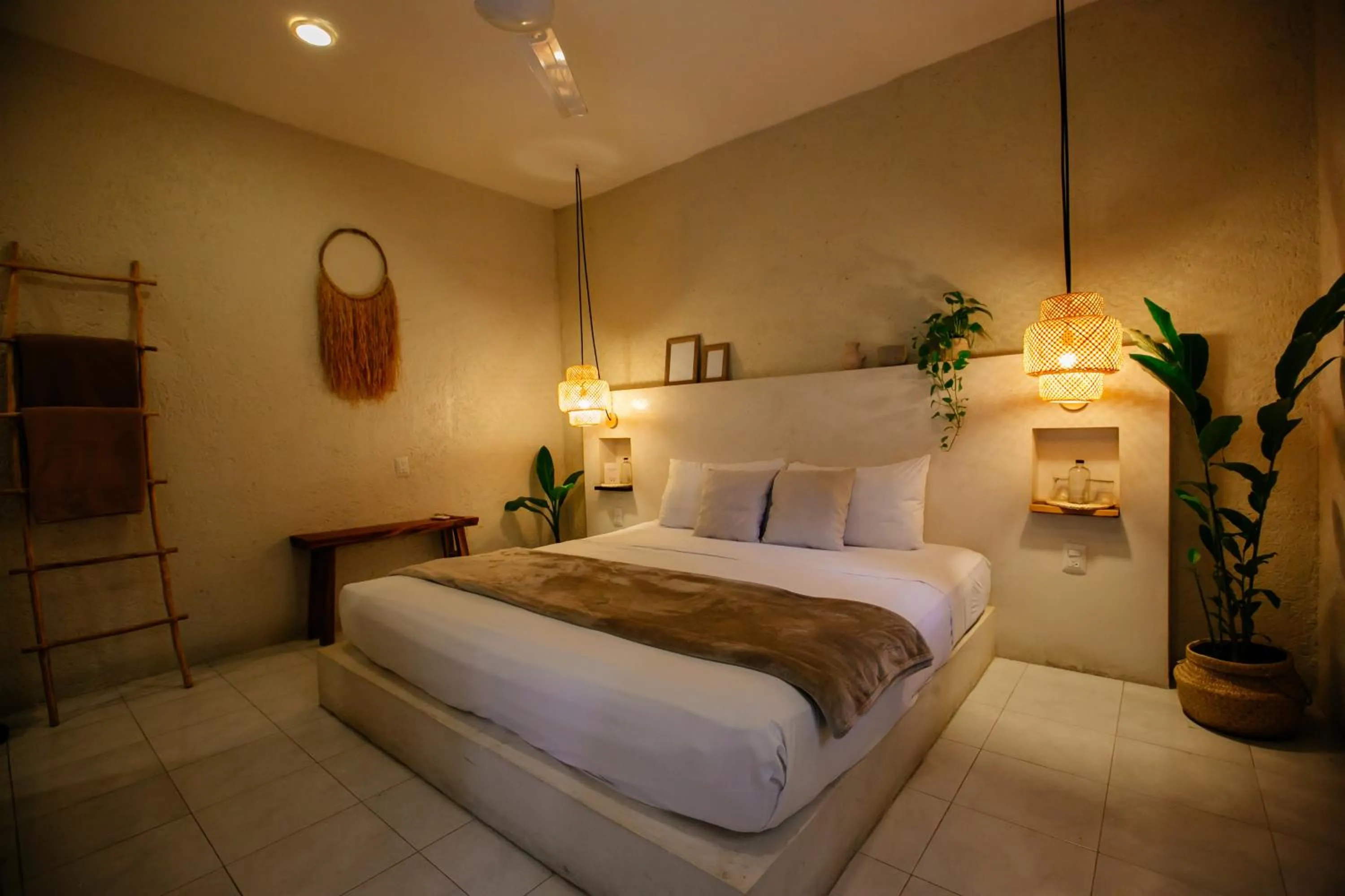 Bedroom, Bed in Hotel Noah Tulum