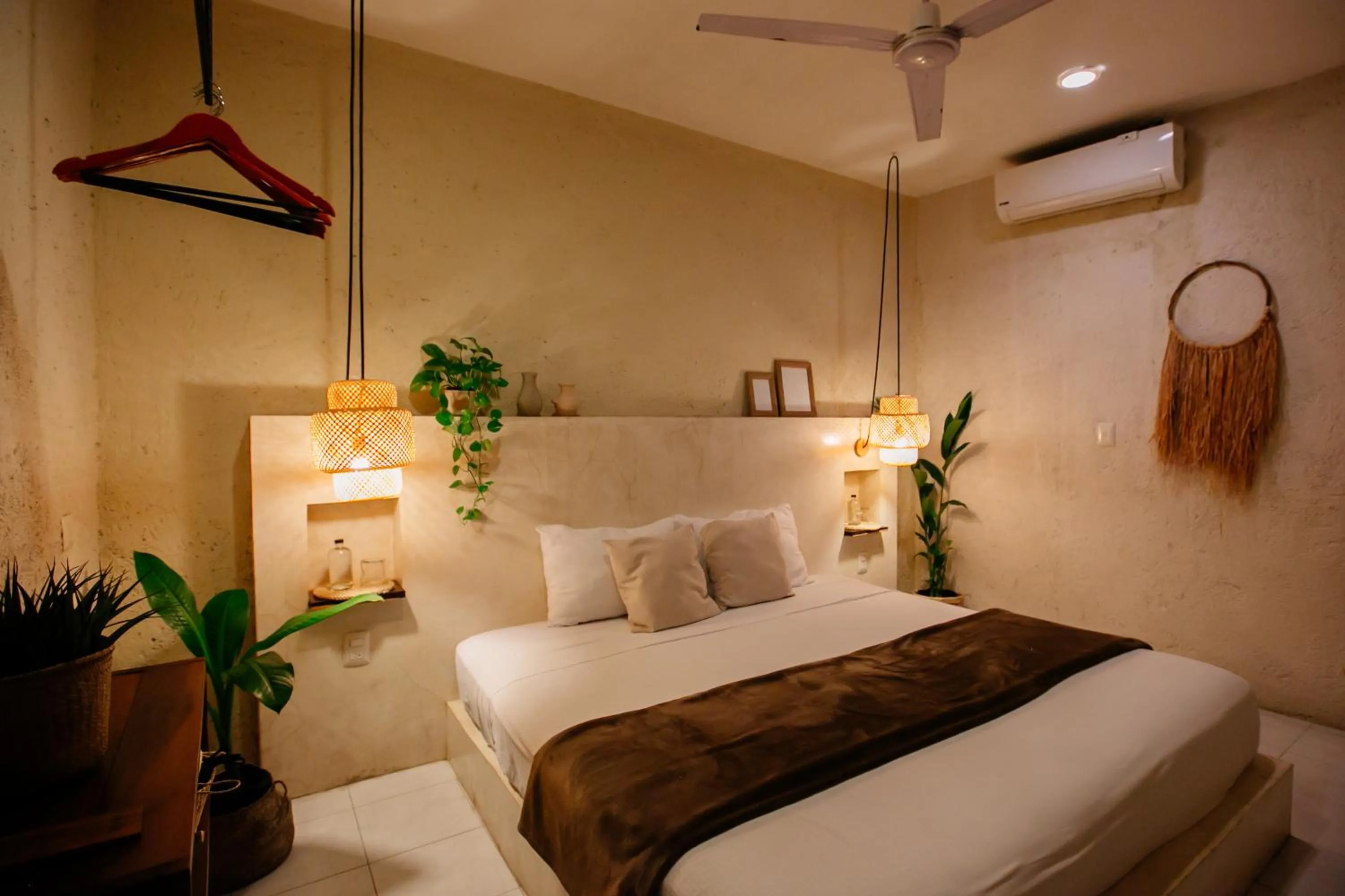 Bedroom, Bed in Hotel Noah Tulum