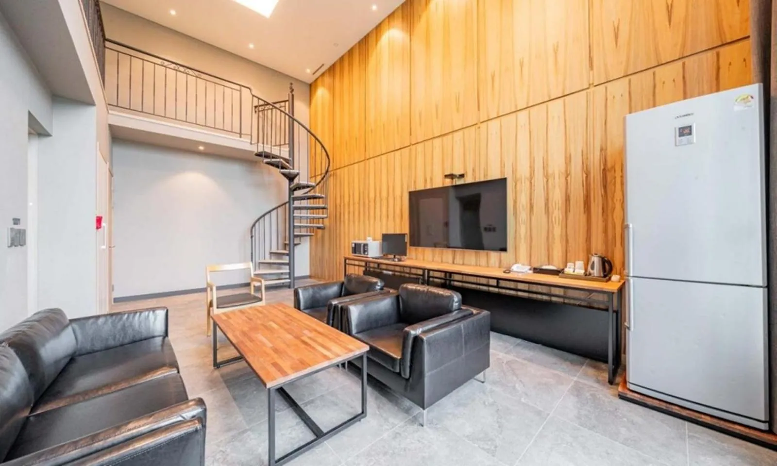 Yeongdeungpo Lifestyle F Hotel