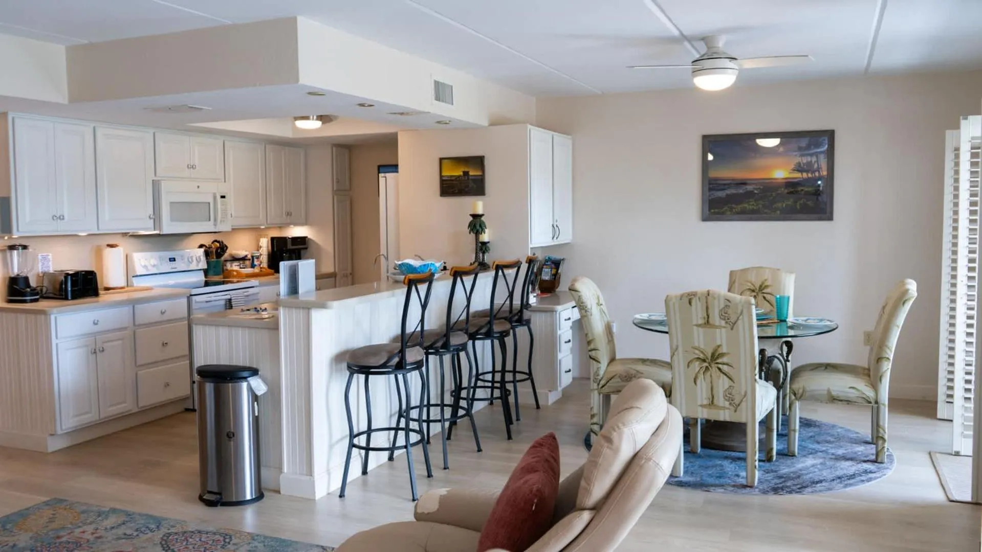Dining area in Villa del Sol - #205