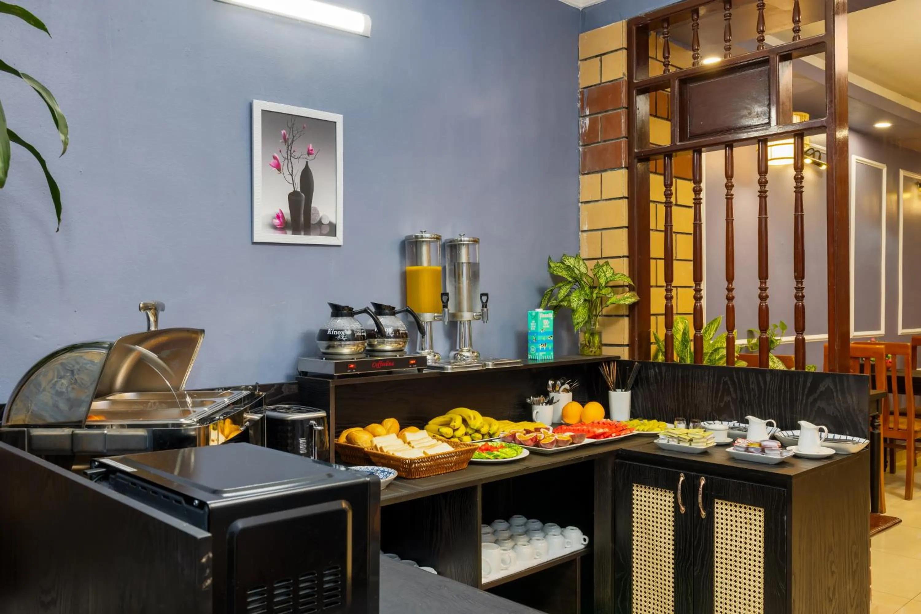 Food and drinks in Amanda Boutique Hotel & Travel