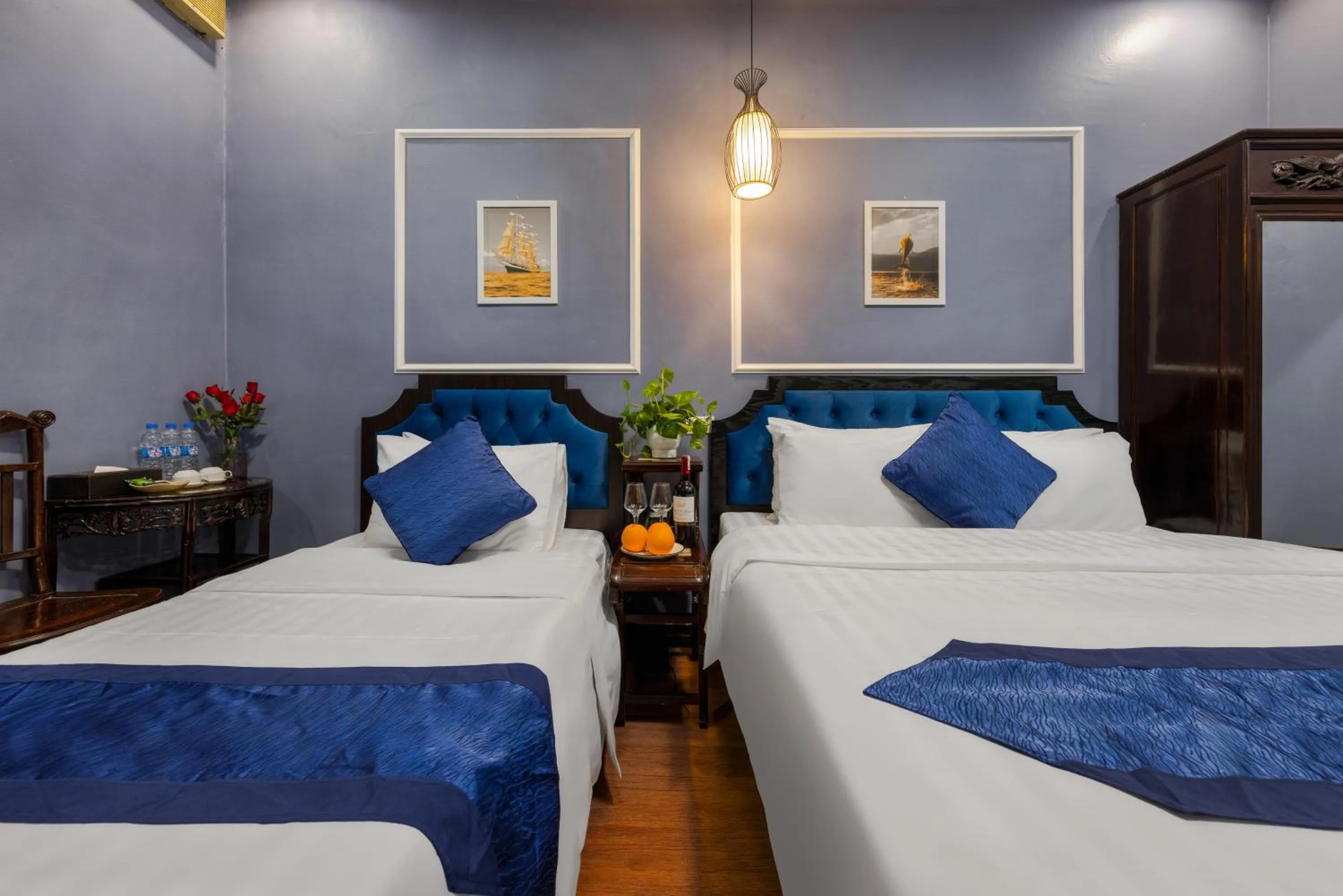 Bed in Amanda Boutique Hotel & Travel