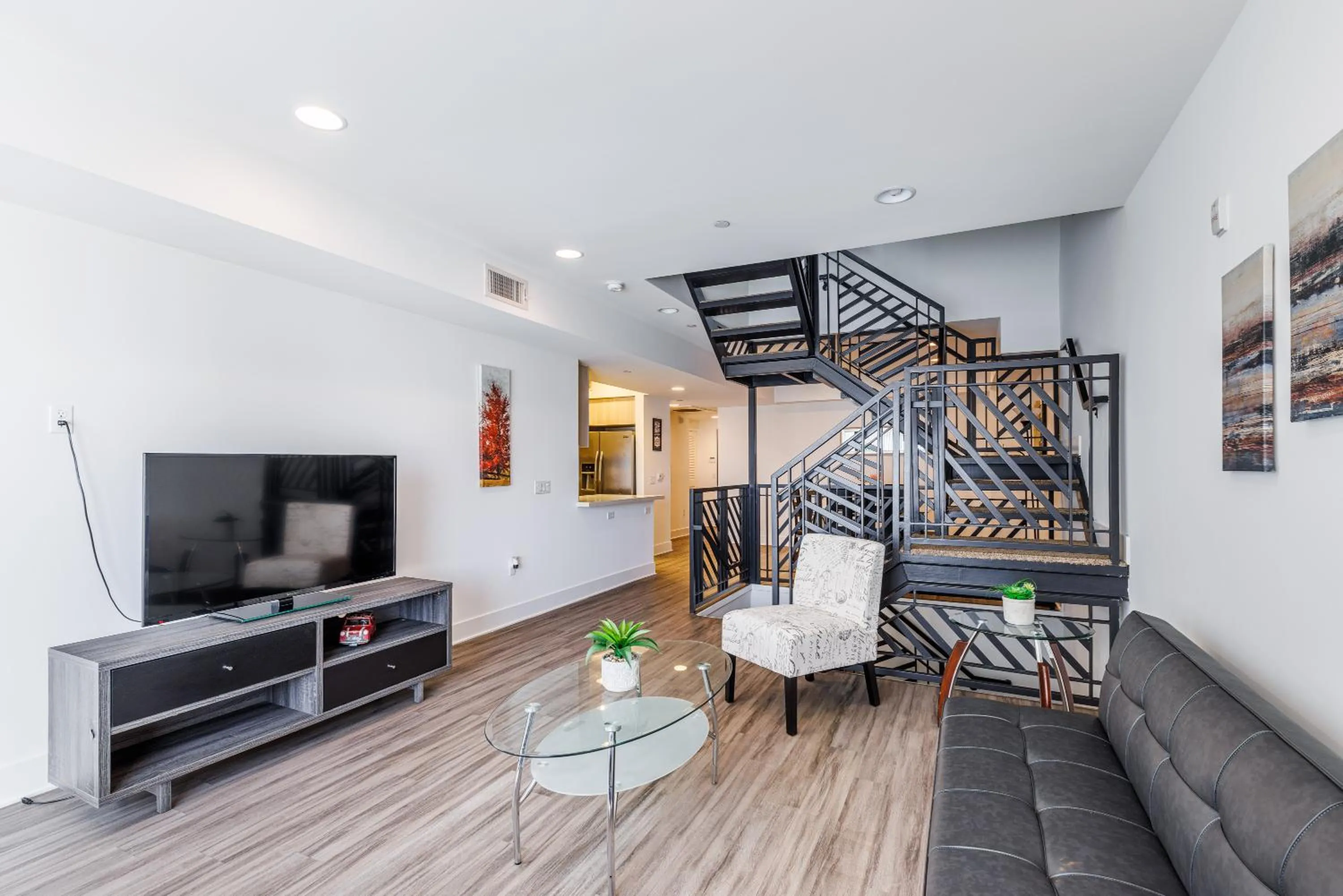 Living room in Hollywood Furnished Apartments