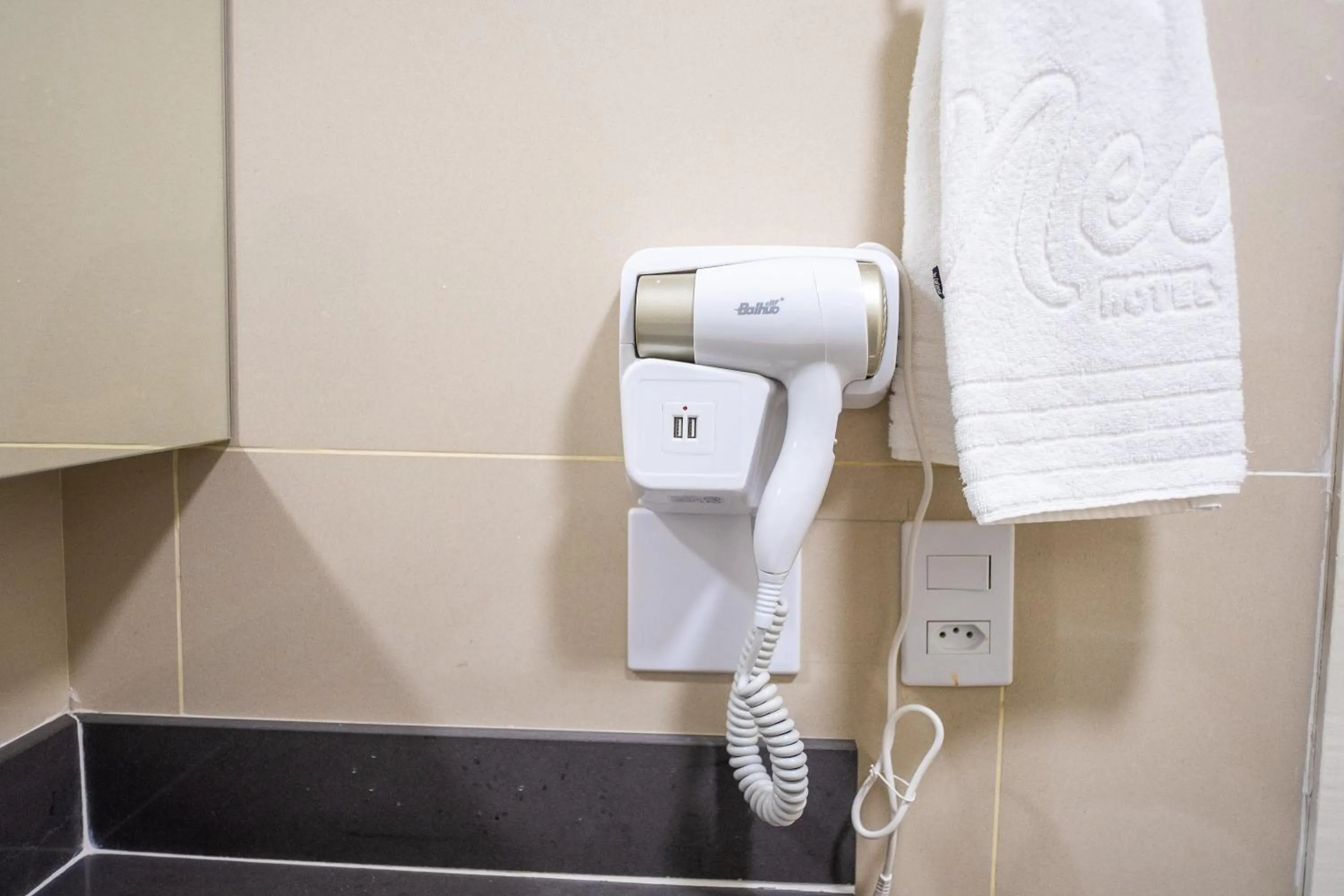 Queen Room - single occupancy - Disability Access in Slim Hotel Neo São Bernardo do Campo