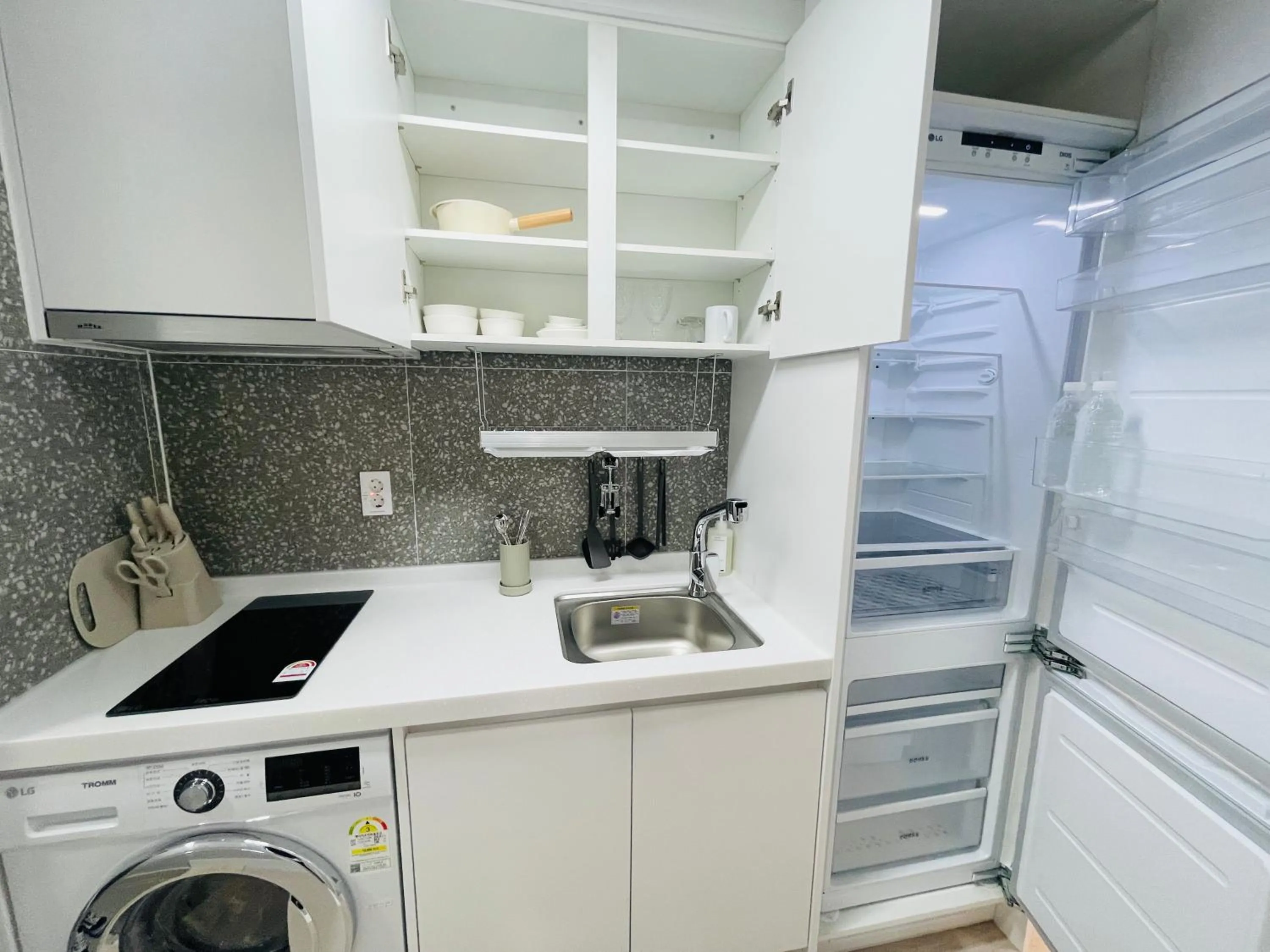 Kitchen or kitchenette in SurfResort INN-The City YangYang