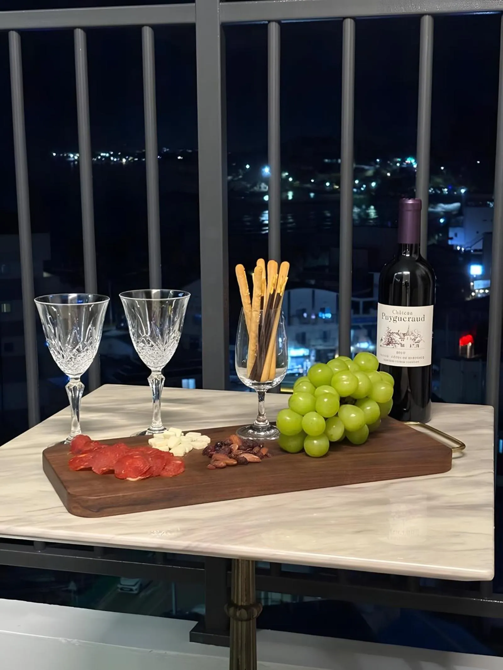 Balcony/Terrace in SurfResort INN-The City YangYang