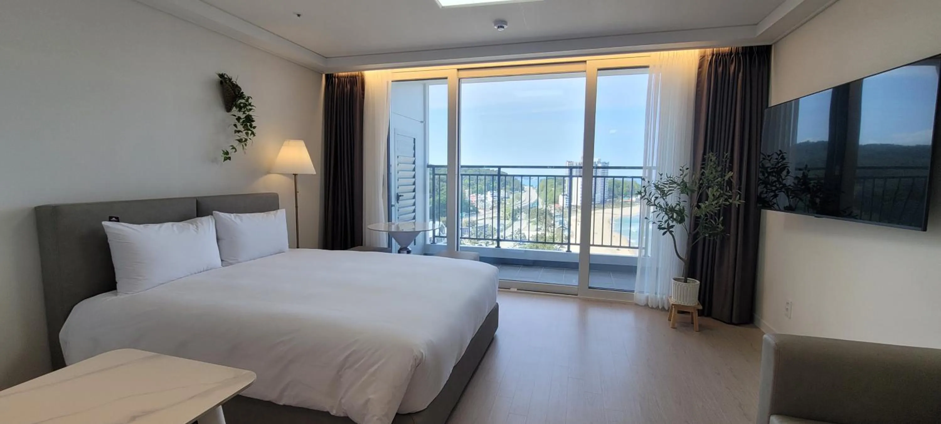Bed in SurfResort INN-The City YangYang