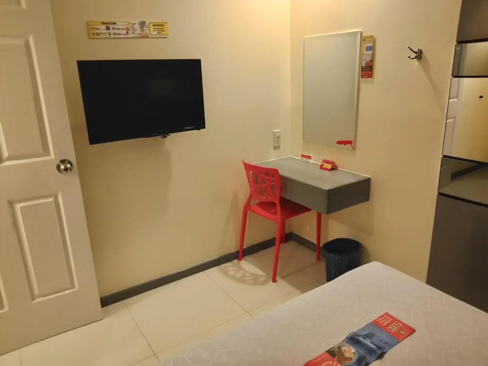 TV and multimedia, Bed in Hotel Sogo Cebu