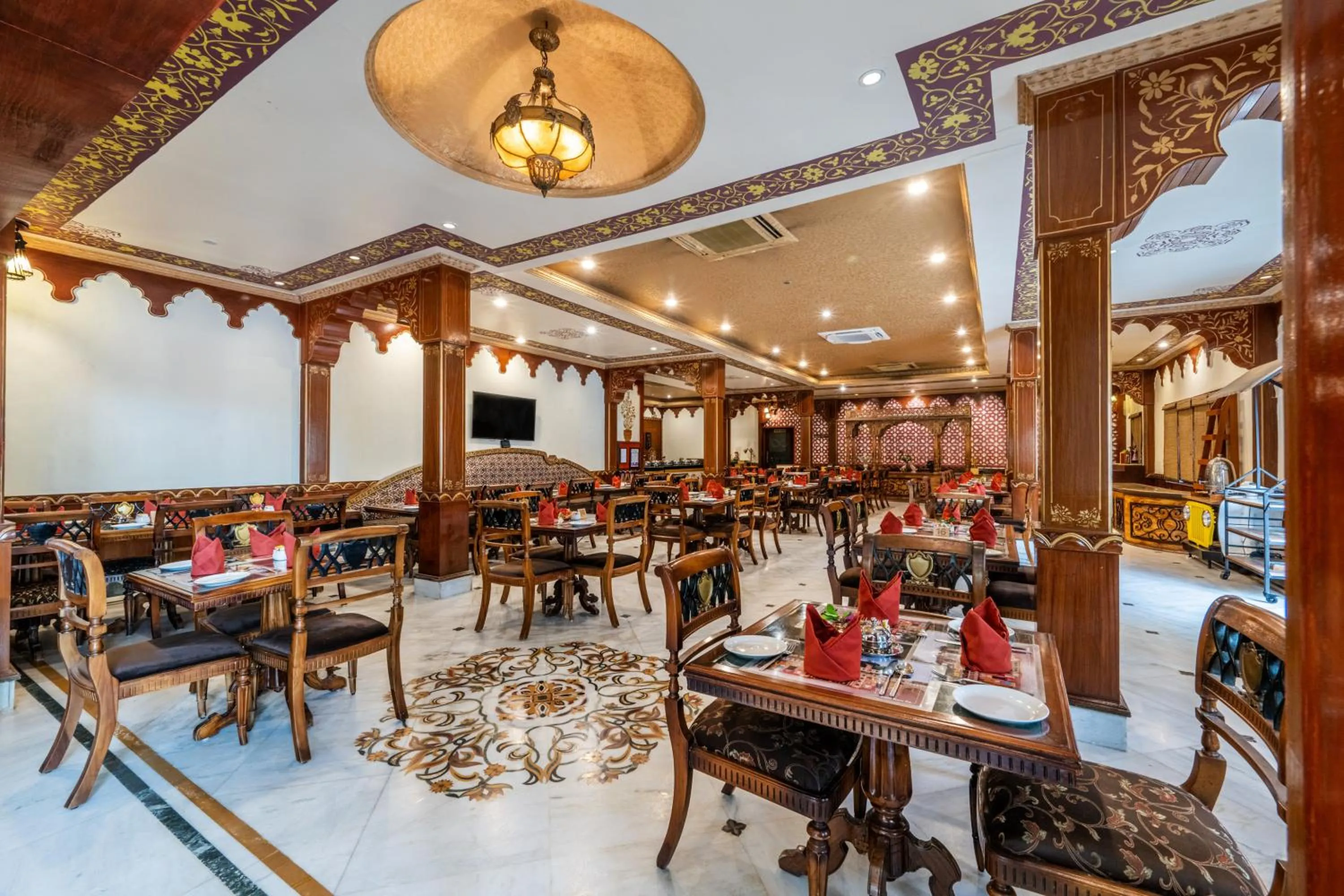 Restaurant/places to eat in Chokhi Dhani The Ethnic 5-Star Deluxe Resort