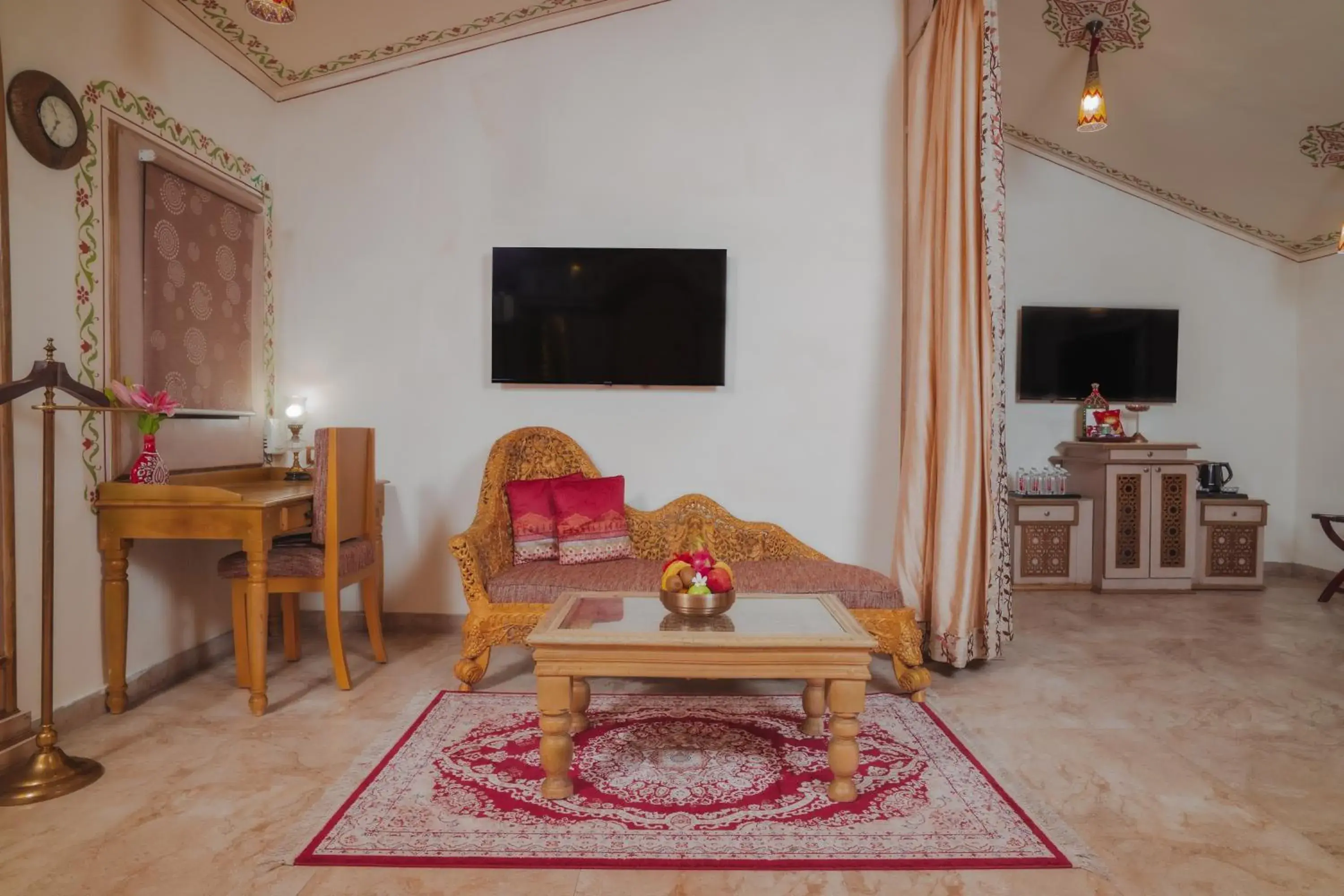 Family Suite in Chokhi Dhani The Ethnic 5-Star Deluxe Resort Family Suite in Chokhi Dhani The Ethnic 5-Star Deluxe Resort