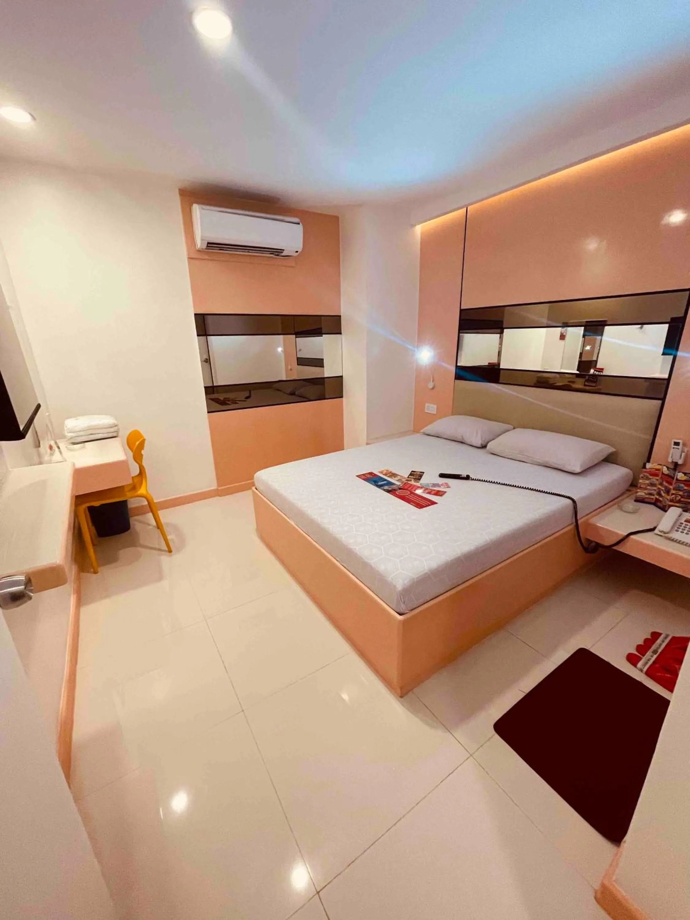 Hotel Sogo Aurora Cubao