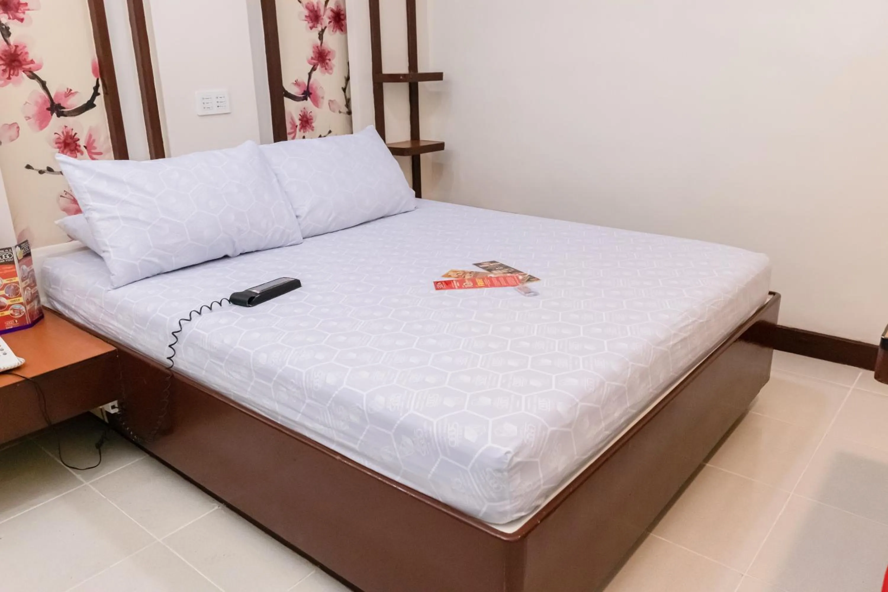 Photo of the whole room, Bed in Hotel Sogo Novaliches