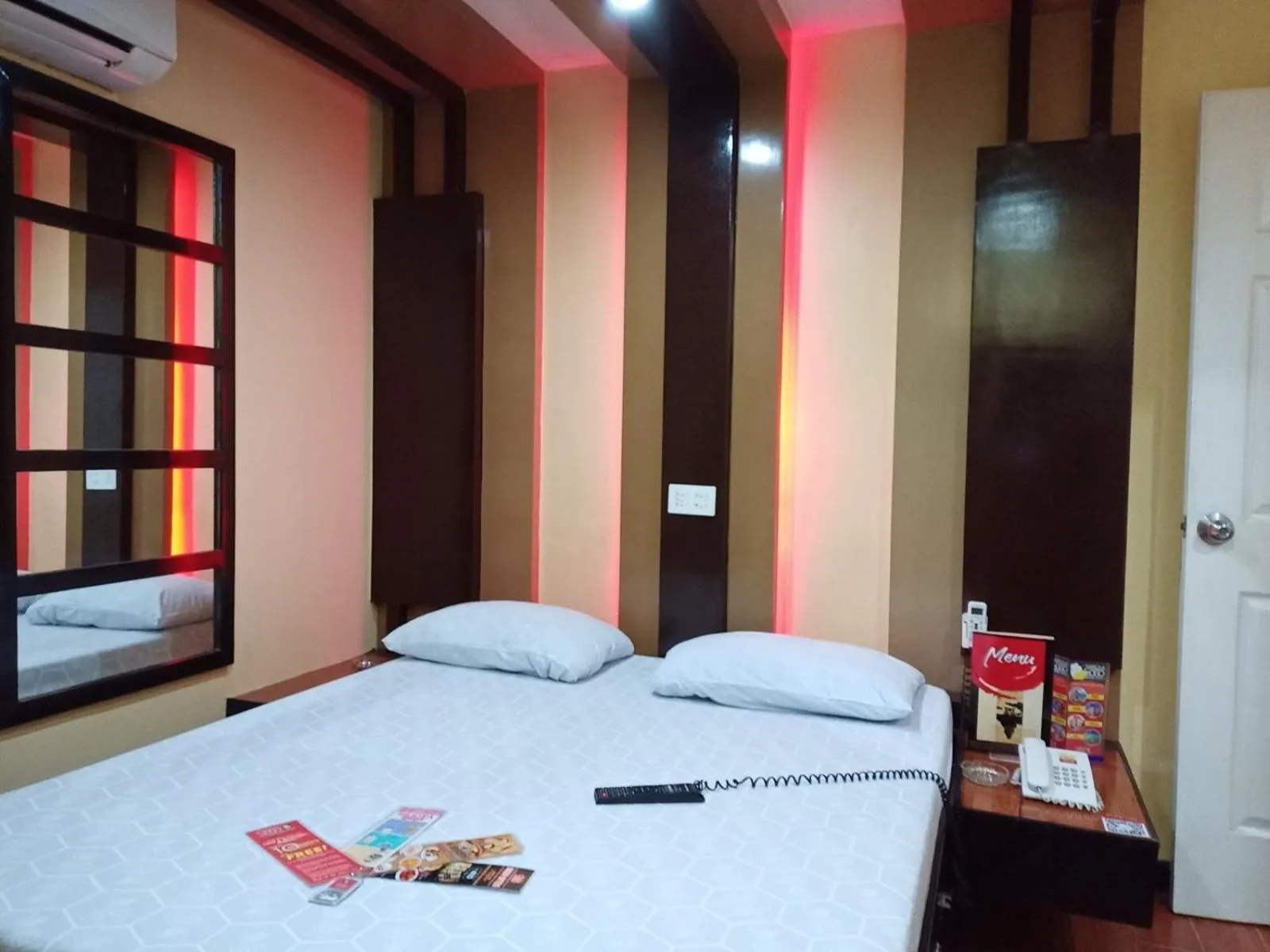 Bed in Hotel Sogo Edsa Caloocan