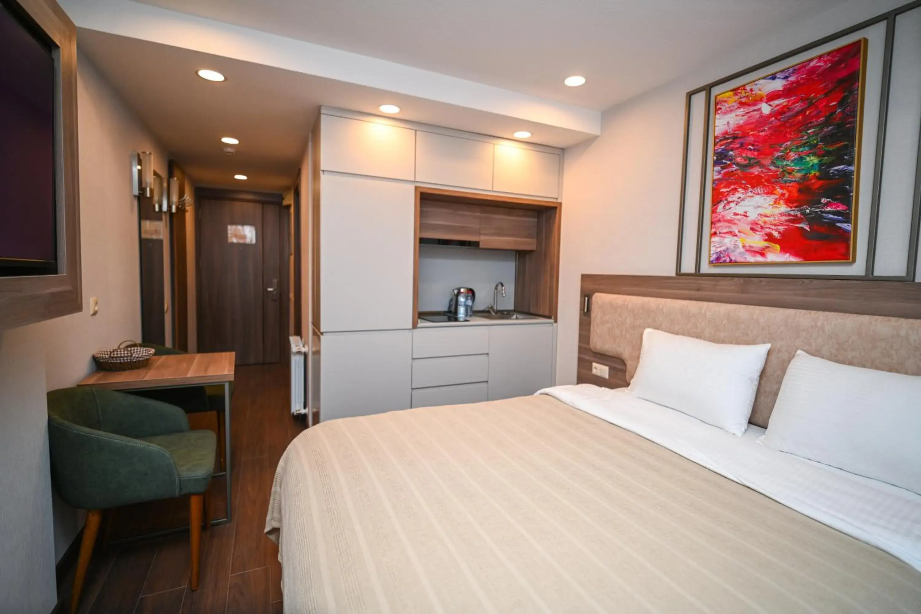 Superior King Room in Sunshine Residence & Hotel Superior King Room in Sunshine Residence & Hotel