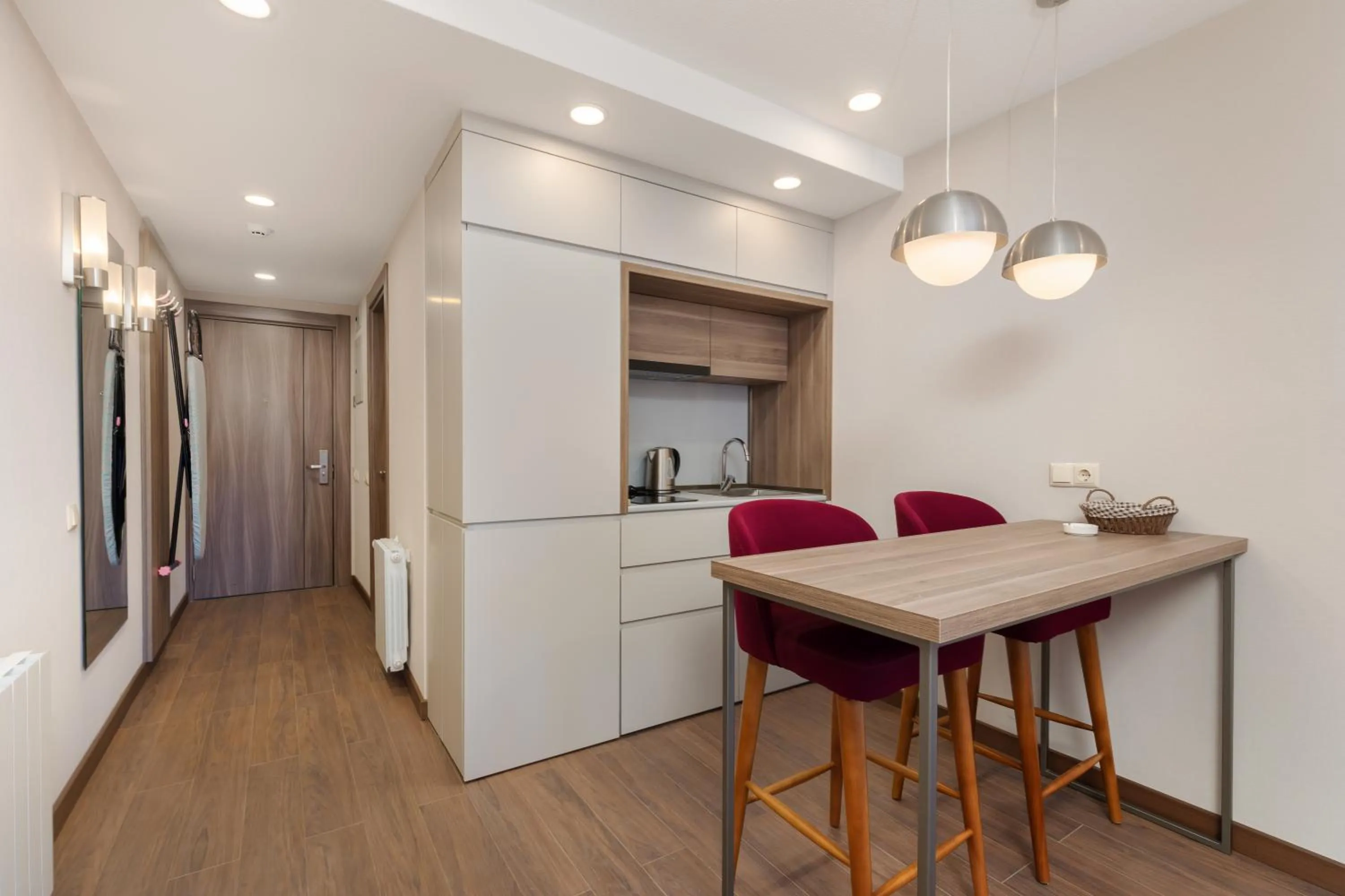 Dining area in Sunshine Residence & Hotel