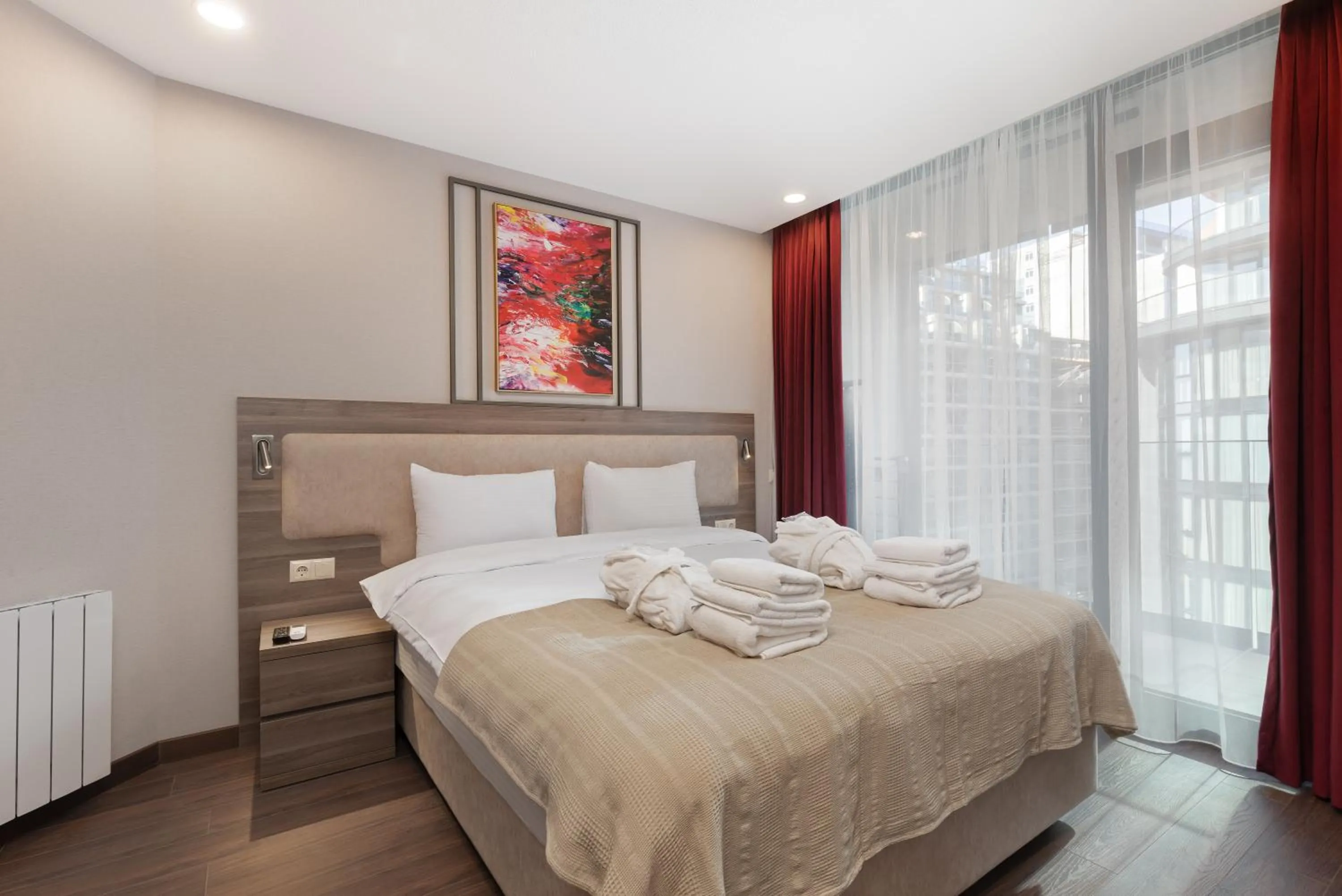 Bed in Sunshine Residence & Hotel