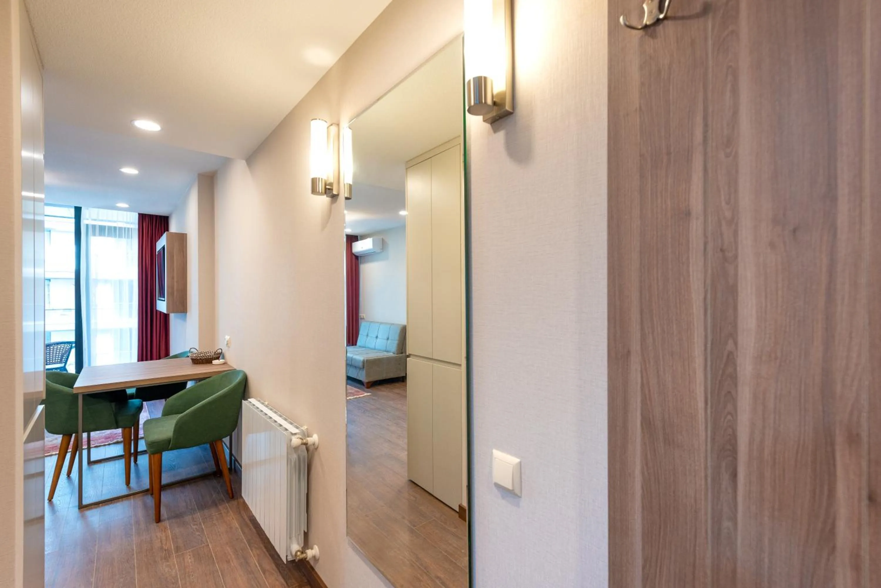 Living room in Sunshine Residence & Hotel