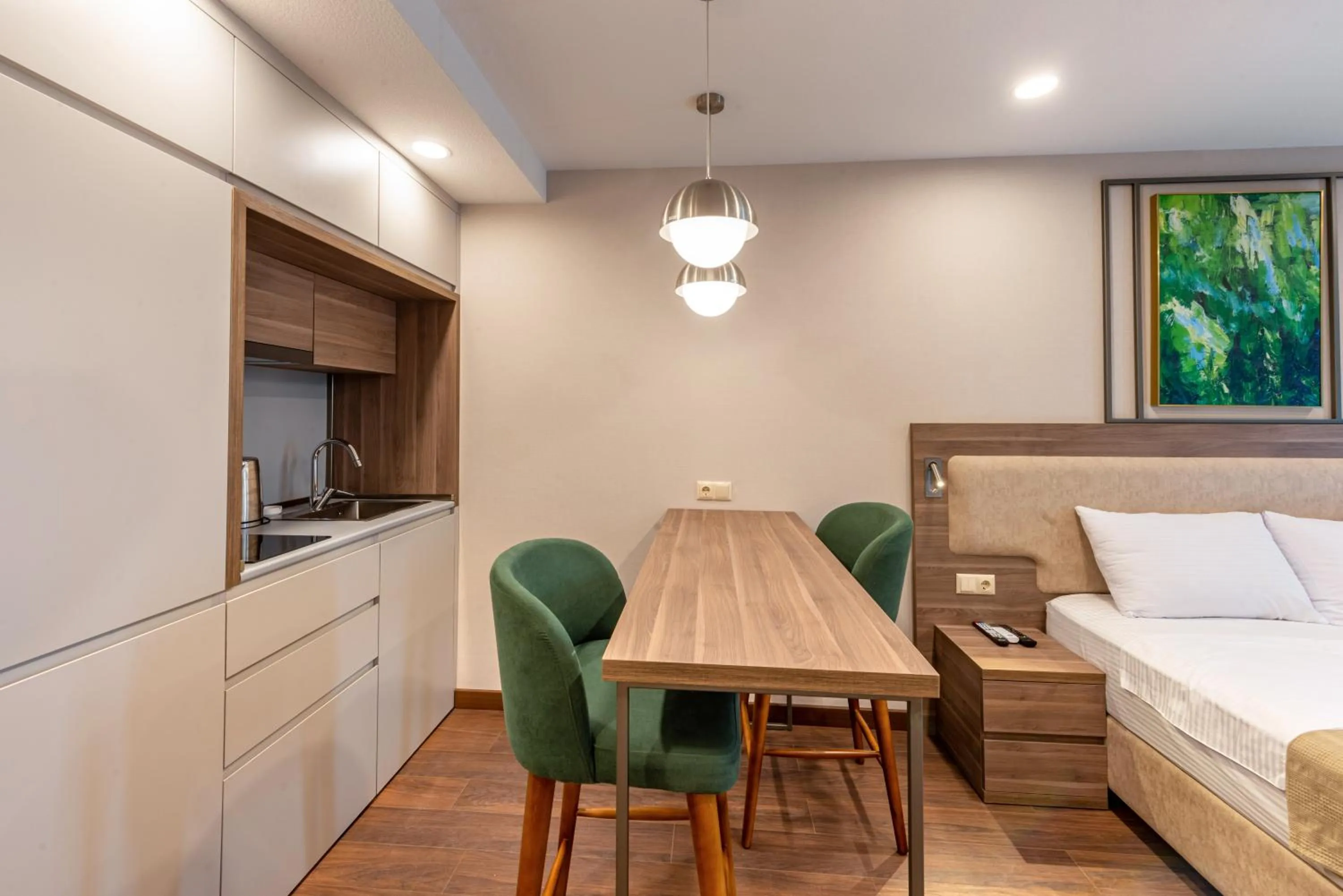 Kitchen or kitchenette in Sunshine Residence & Hotel