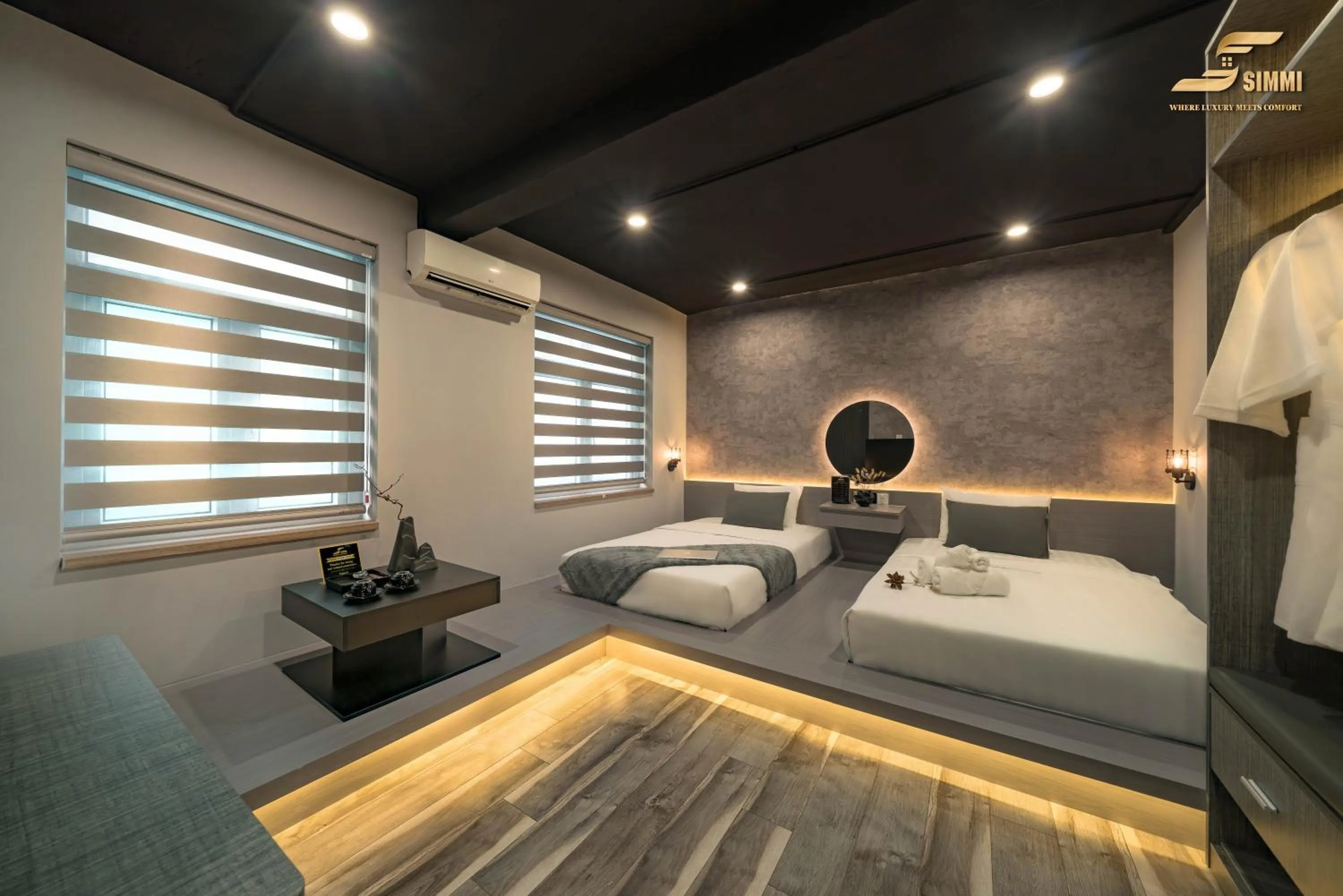 Photo of the whole room in Simmi Signature Hotel & Apartment